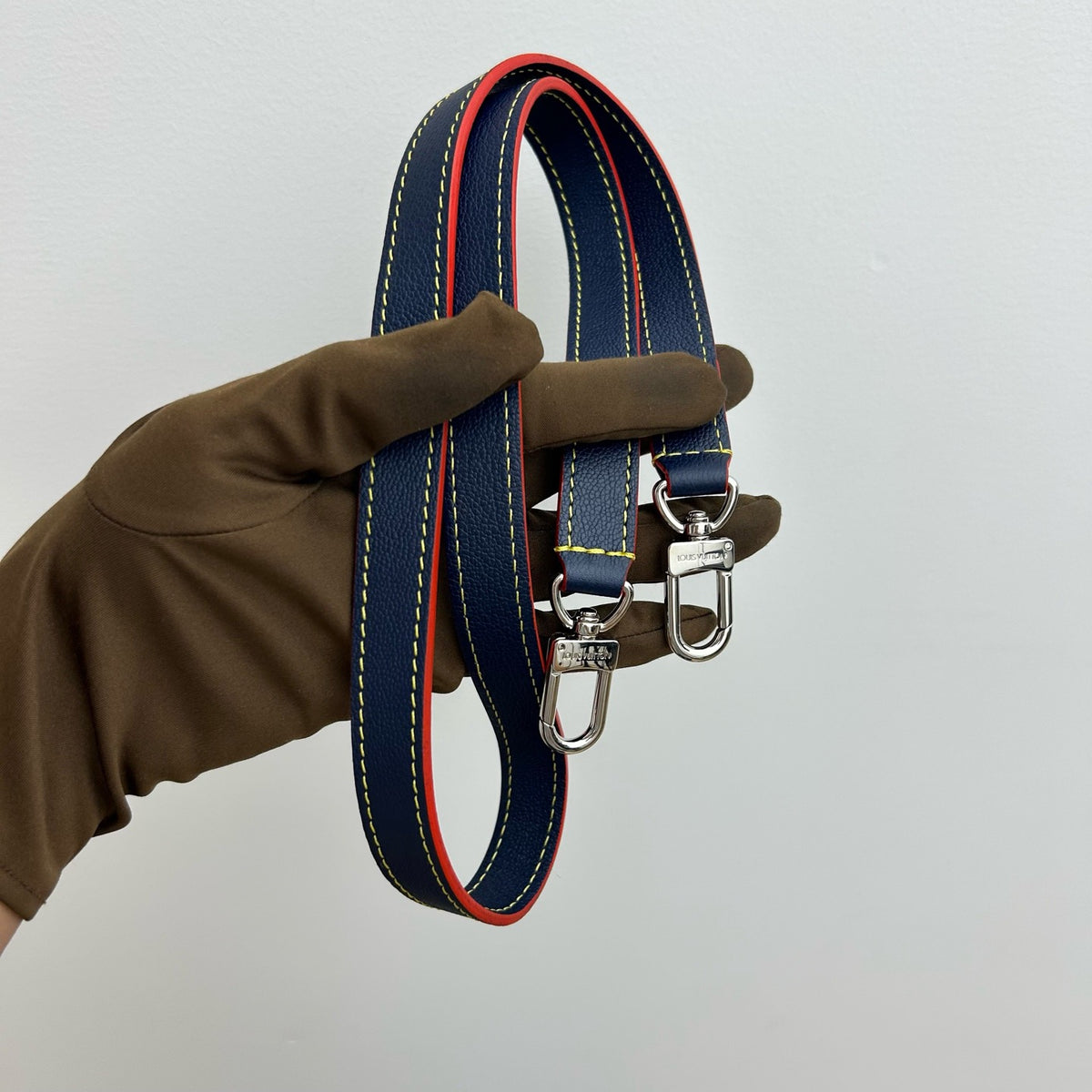 Louis Vuitton - Twist - Leather - Navy