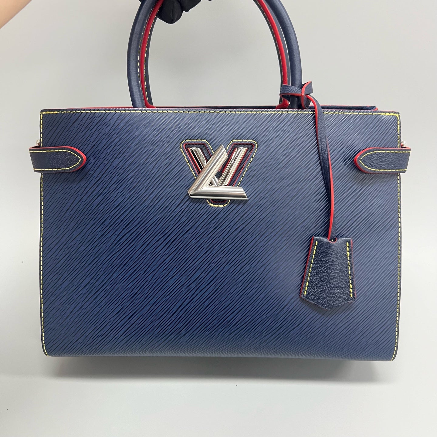 Louis Vuitton - Twist - Leather - Navy - (medium)