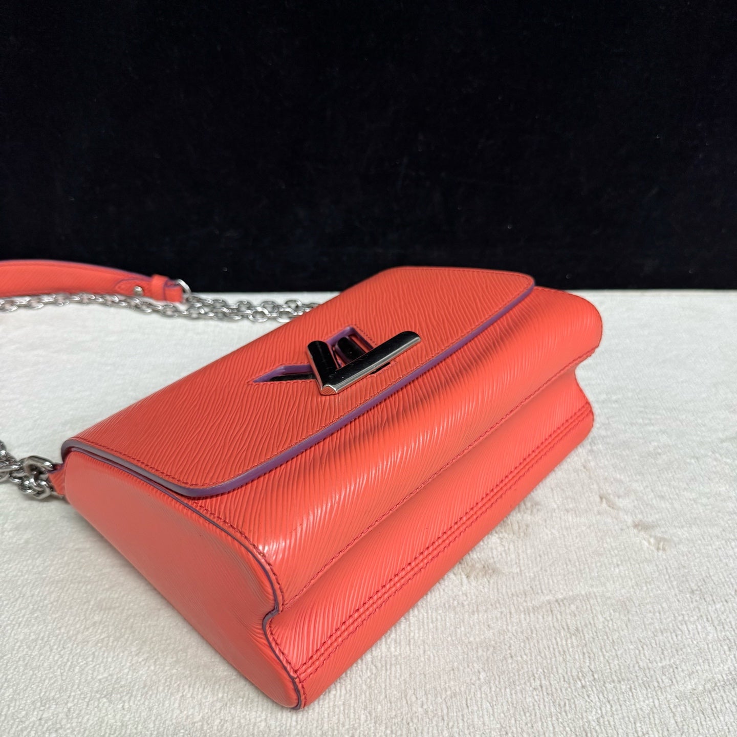 Louis Vuitton - Twist - Leather - Orange - (medium)