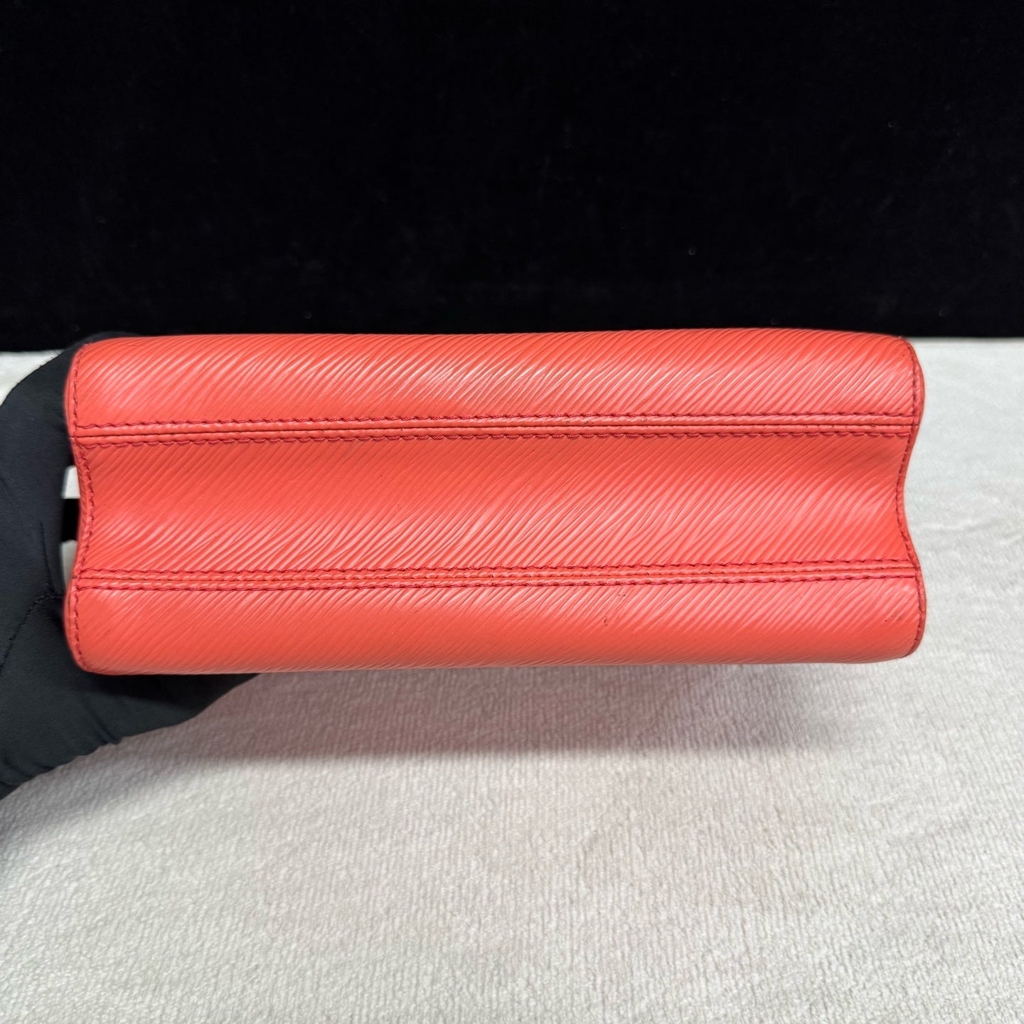 Louis Vuitton - Twist - Leather - Orange - (medium)