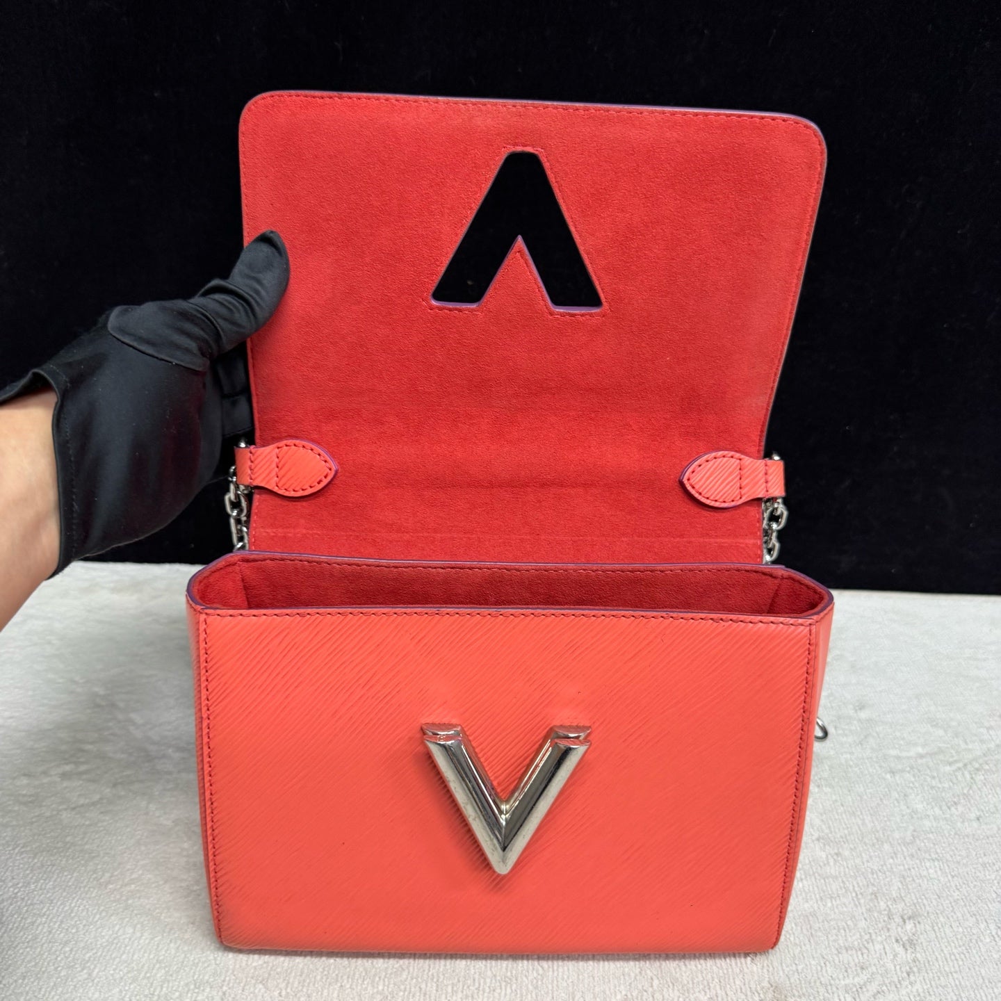 Louis Vuitton - Twist - Leather - Orange - (medium)