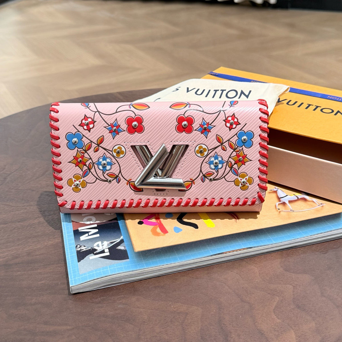 Louis Vuitton - Twist - Leather - Pink