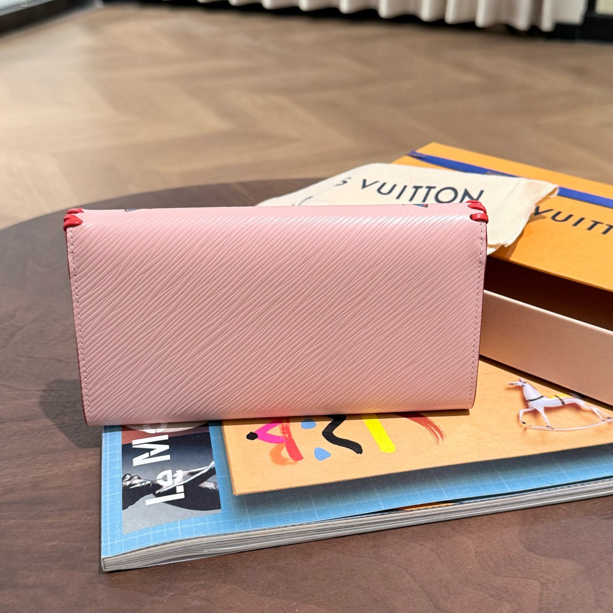 Louis Vuitton - Twist - Leather - Pink