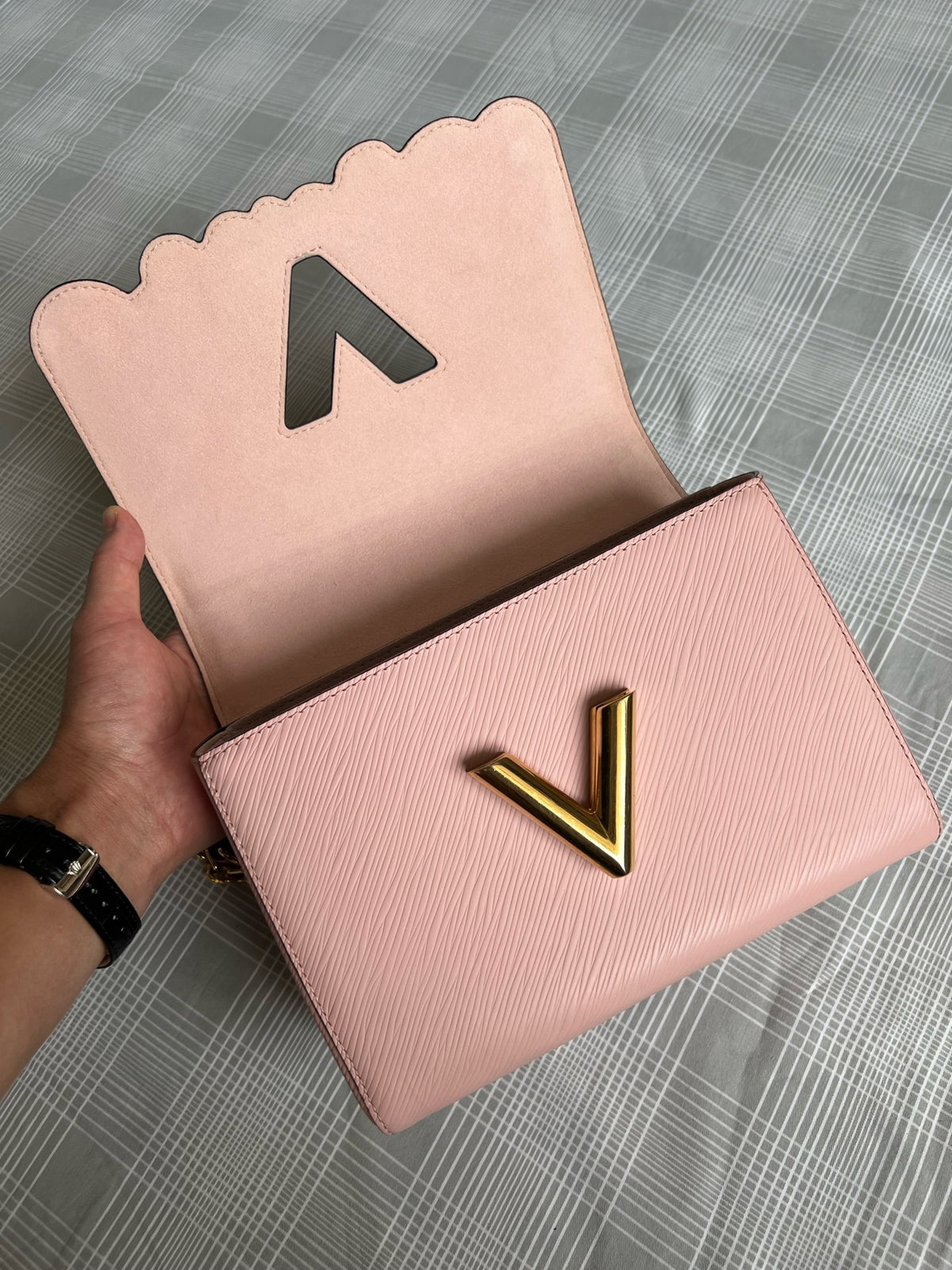 Louis Vuitton - Twist - Leather - Pink