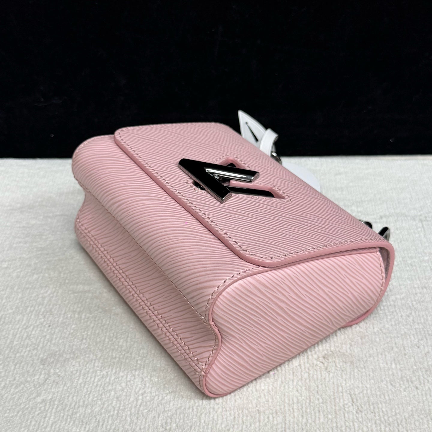 Louis Vuitton - Twist - Leather - Pink - (mini)