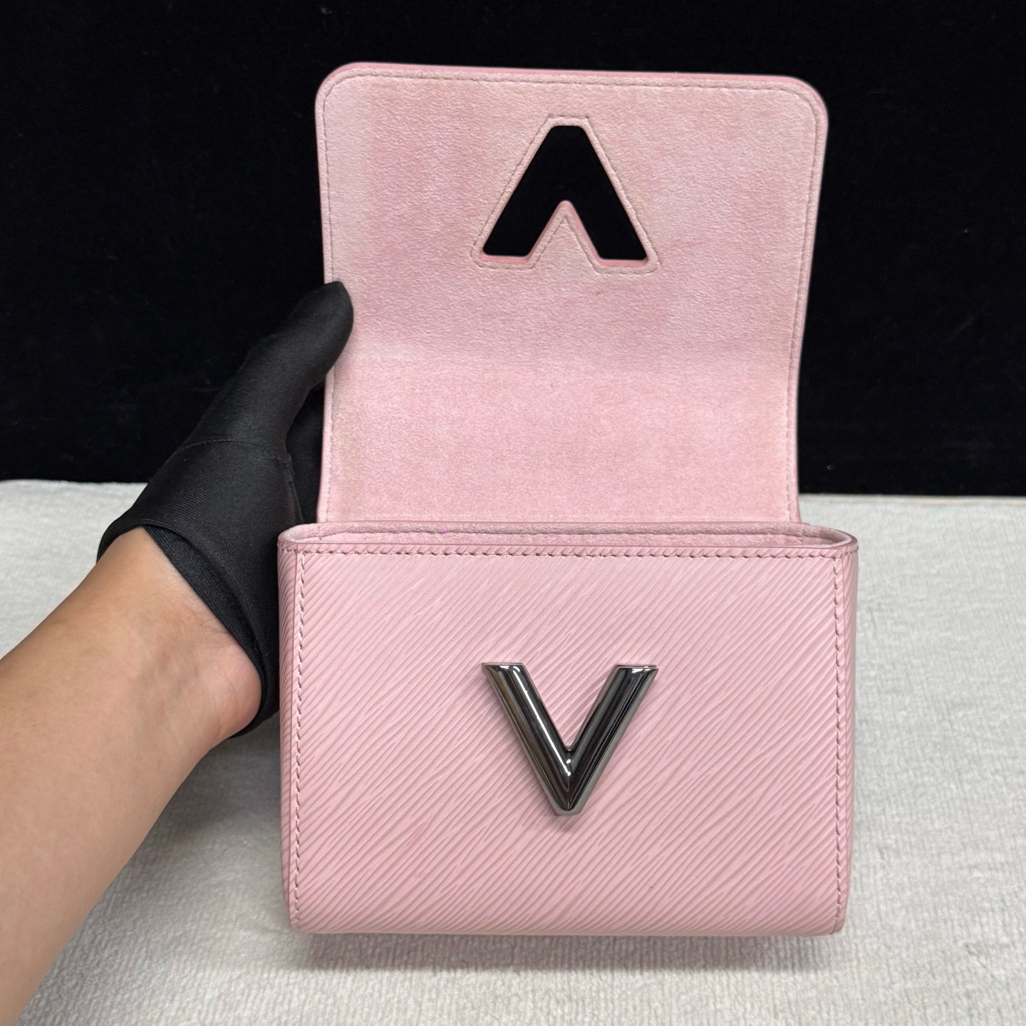 Louis Vuitton - Twist - Leather - Pink - (mini)