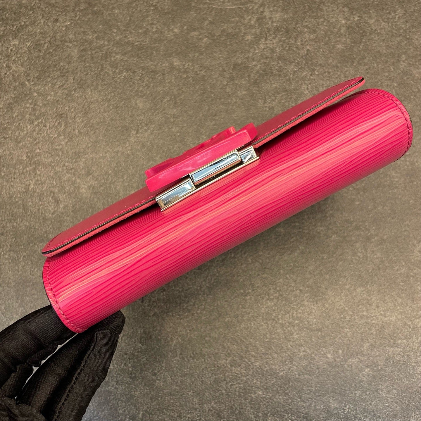 Louis Vuitton - Twist - Leather - Pink - (mini)