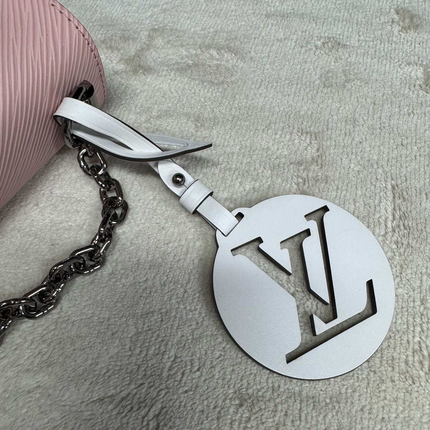 Louis Vuitton - Twist - Leather - Pink - (mini)