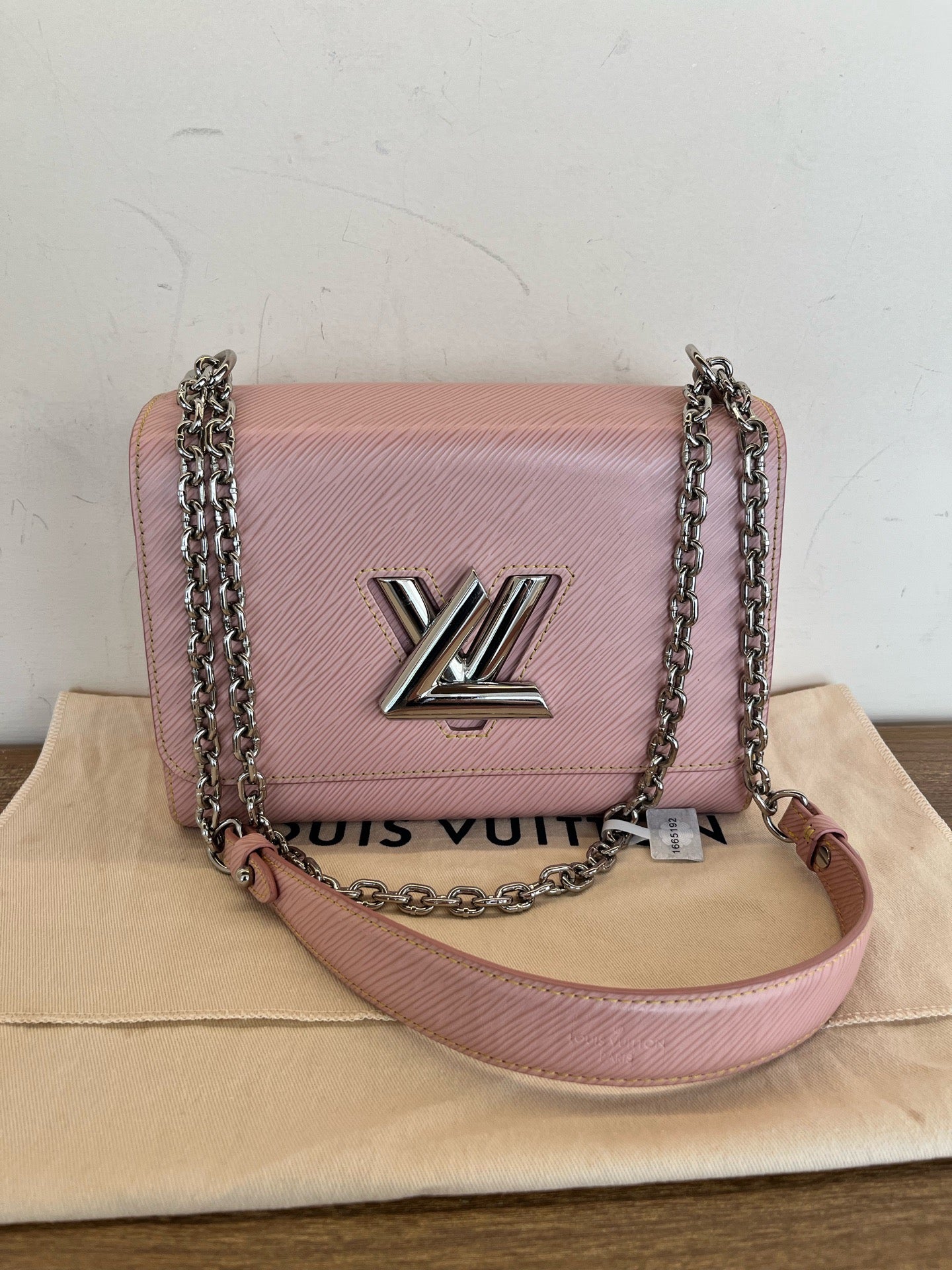 Louis Vuitton - Twist - Leather - Pink - (Small)