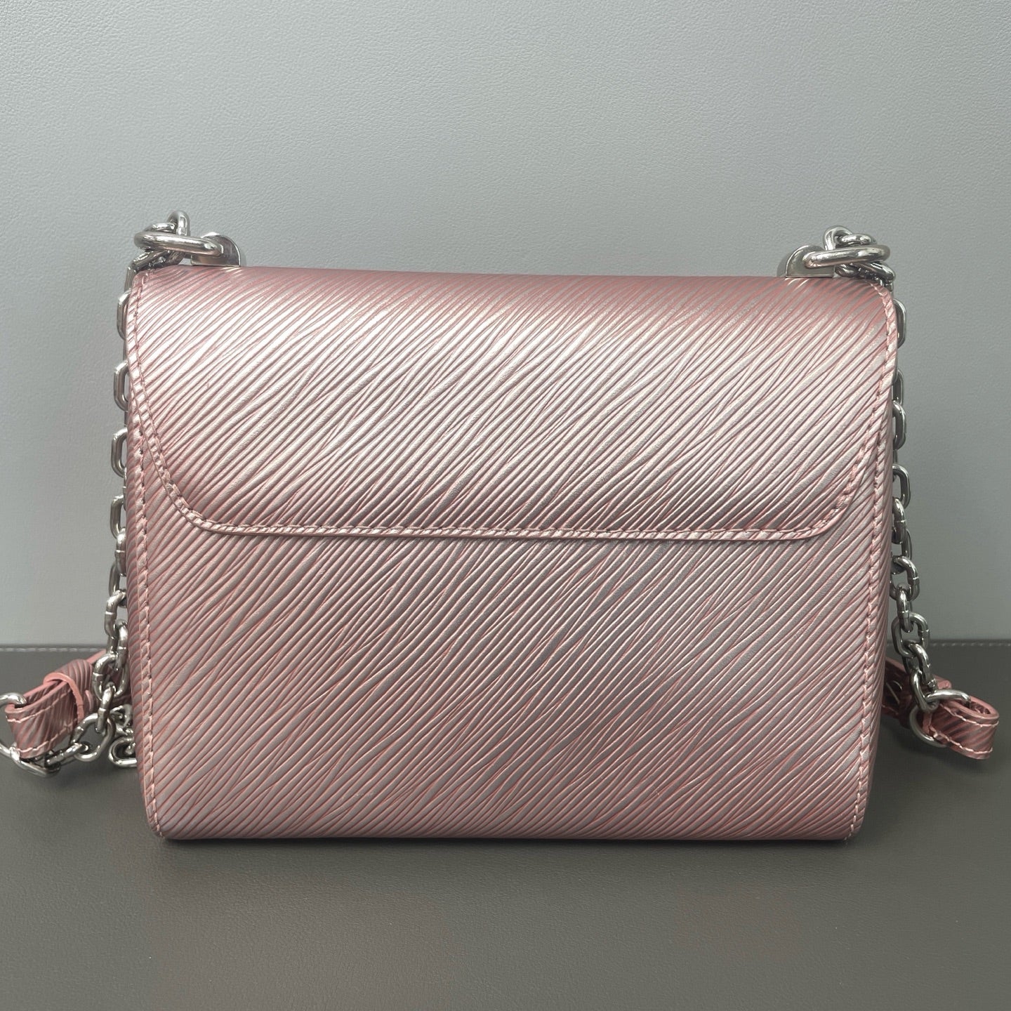Louis Vuitton - Twist - Leather - Pink - (small)