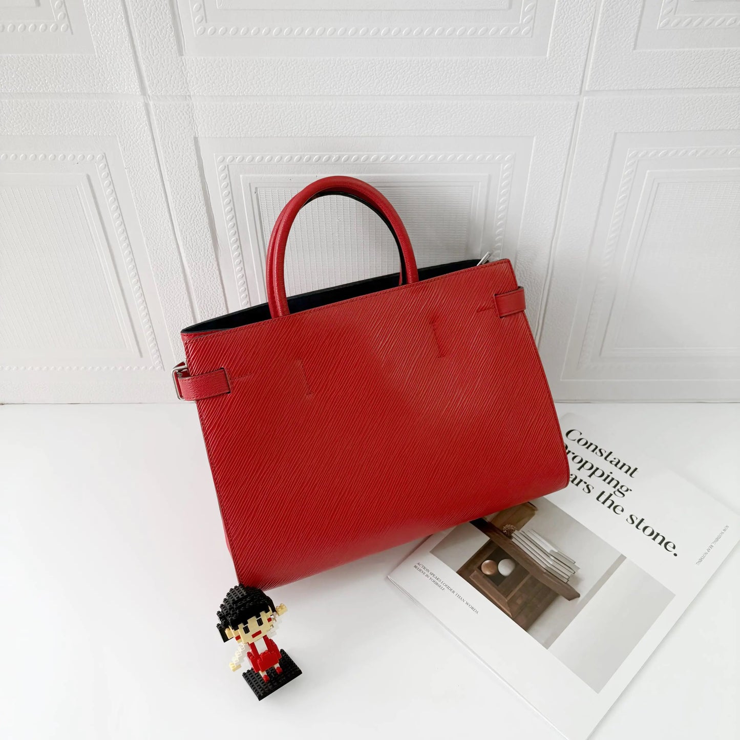 Louis Vuitton - Twist - Leather - Red - (large)