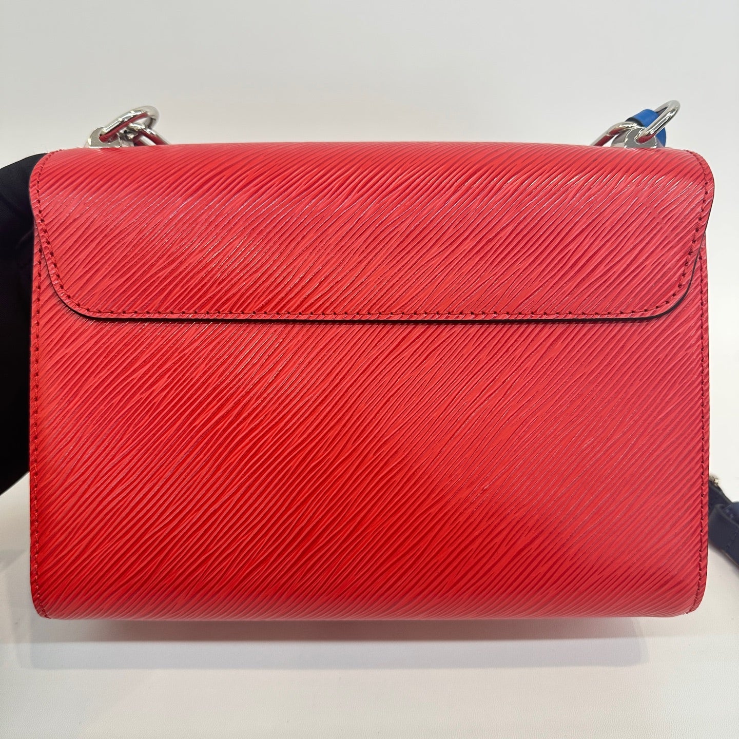 Louis Vuitton - Twist - Leather - Red - (medium)