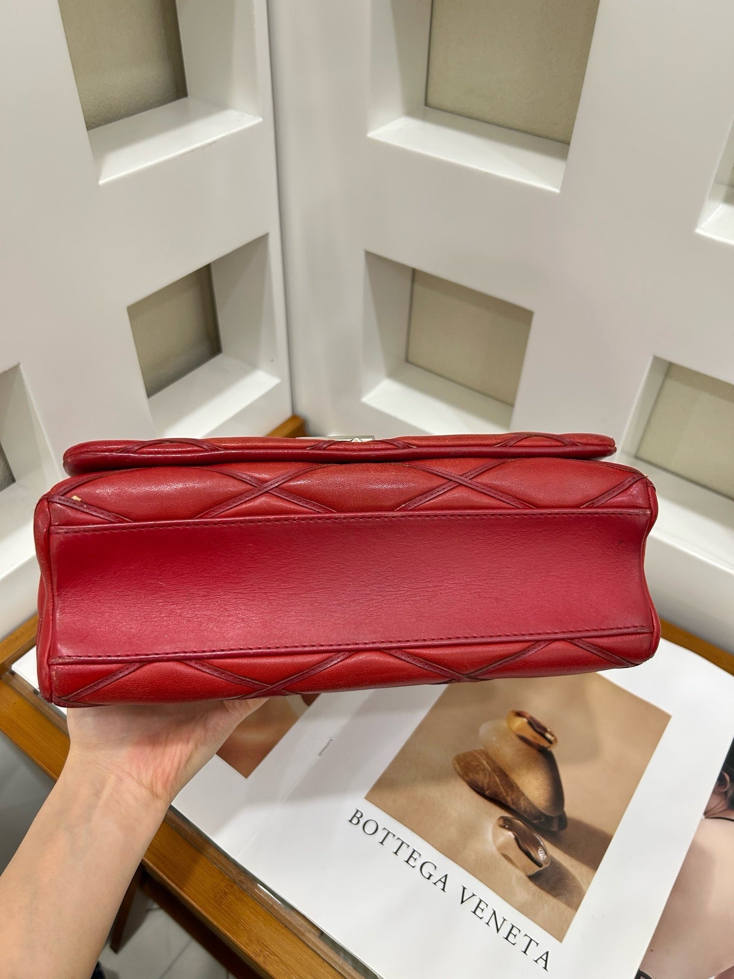 Louis Vuitton - Twist - Leather - Red - (medium)