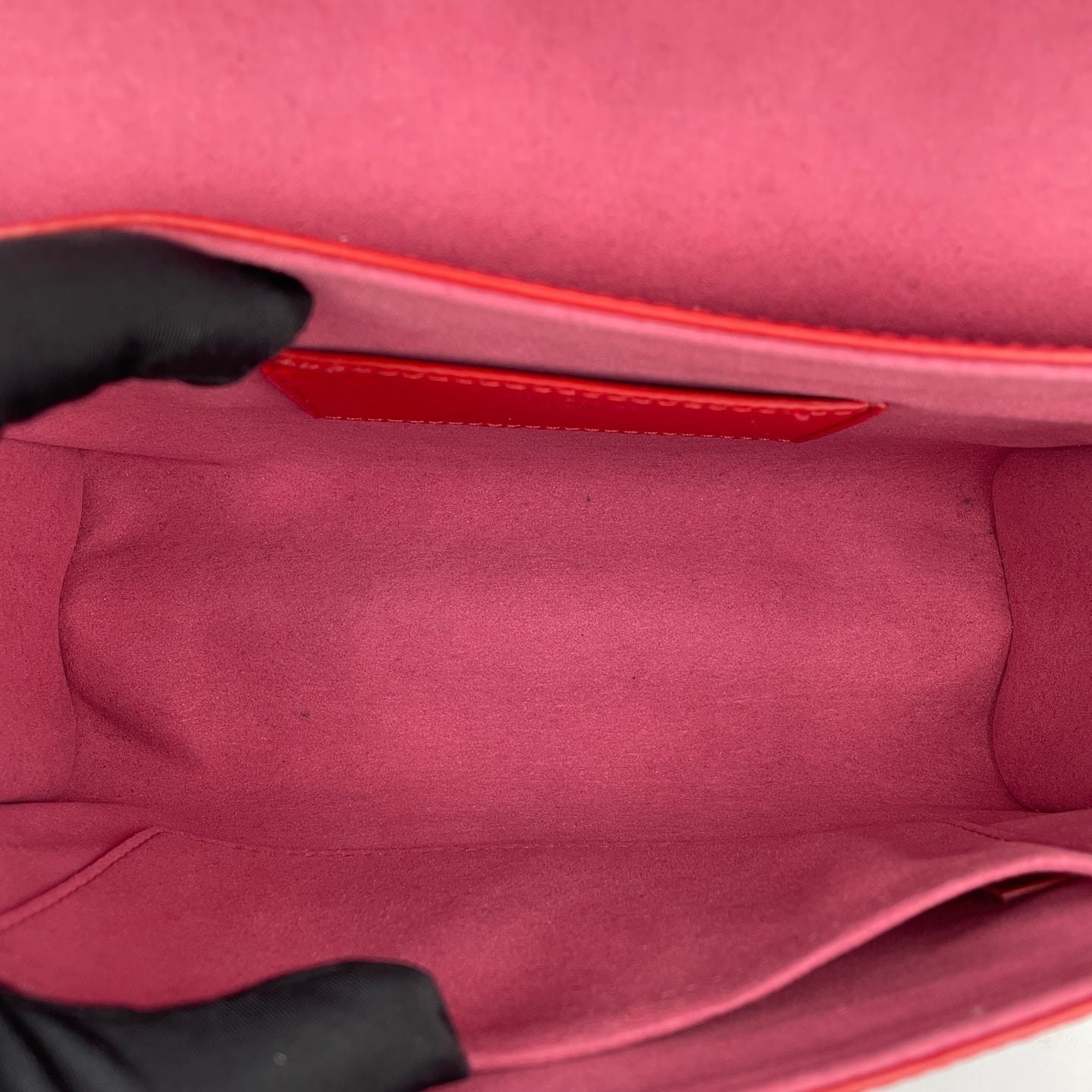 Louis Vuitton - Twist - Leather - Red - (medium)
