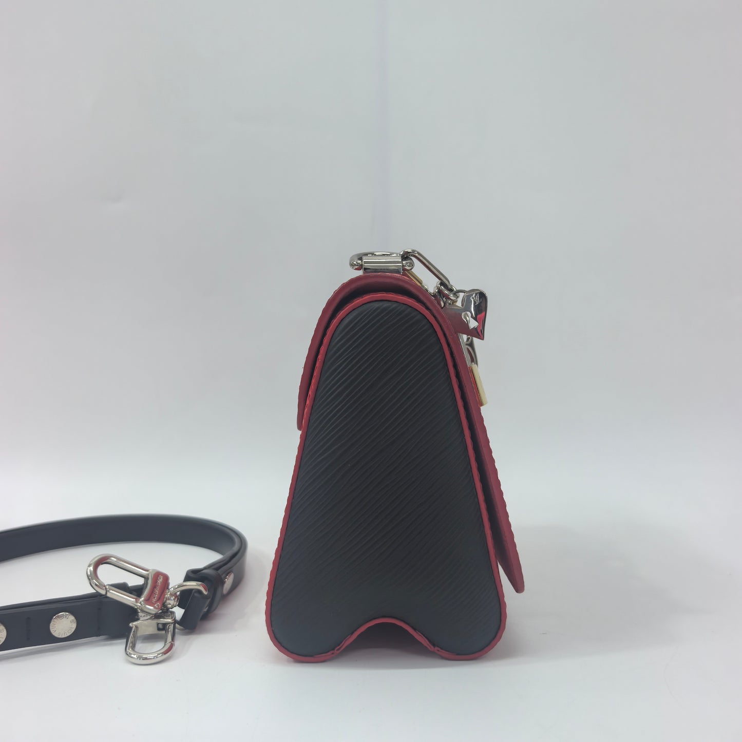 Louis Vuitton - Twist - Leather - Red - (mini)