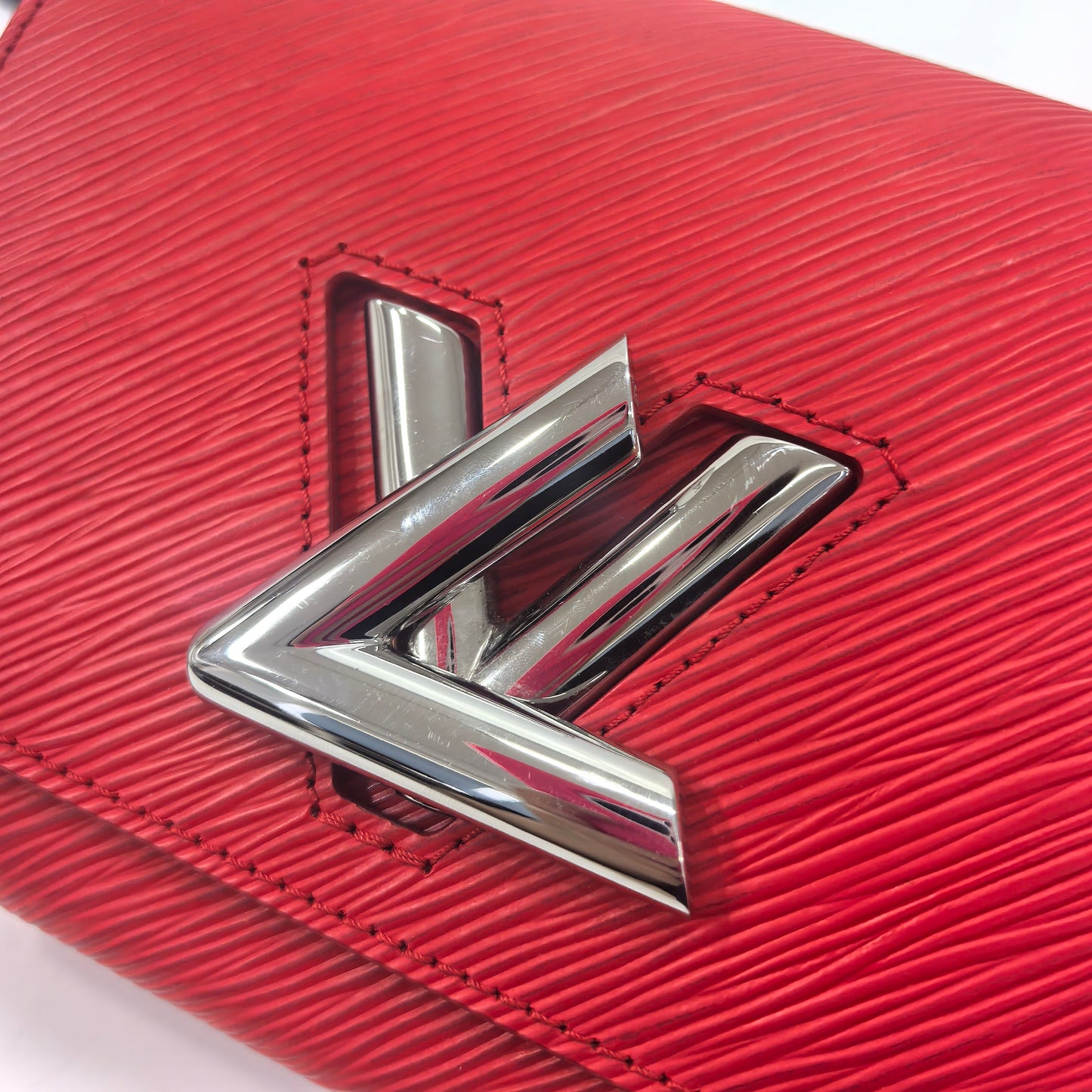 Louis Vuitton - Twist - Leather - Red - (mini)