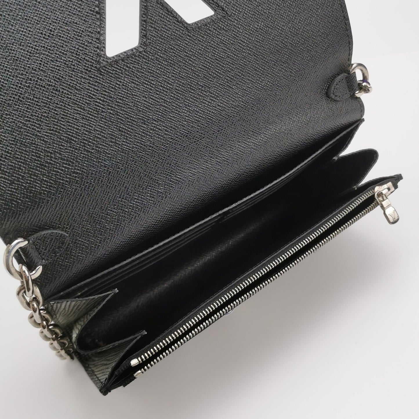 Louis Vuitton - Twist - Leather - Silver - (small)