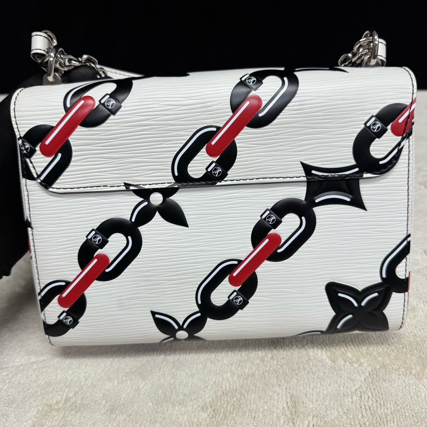 Louis Vuitton - Twist - Leather - White - (medium)