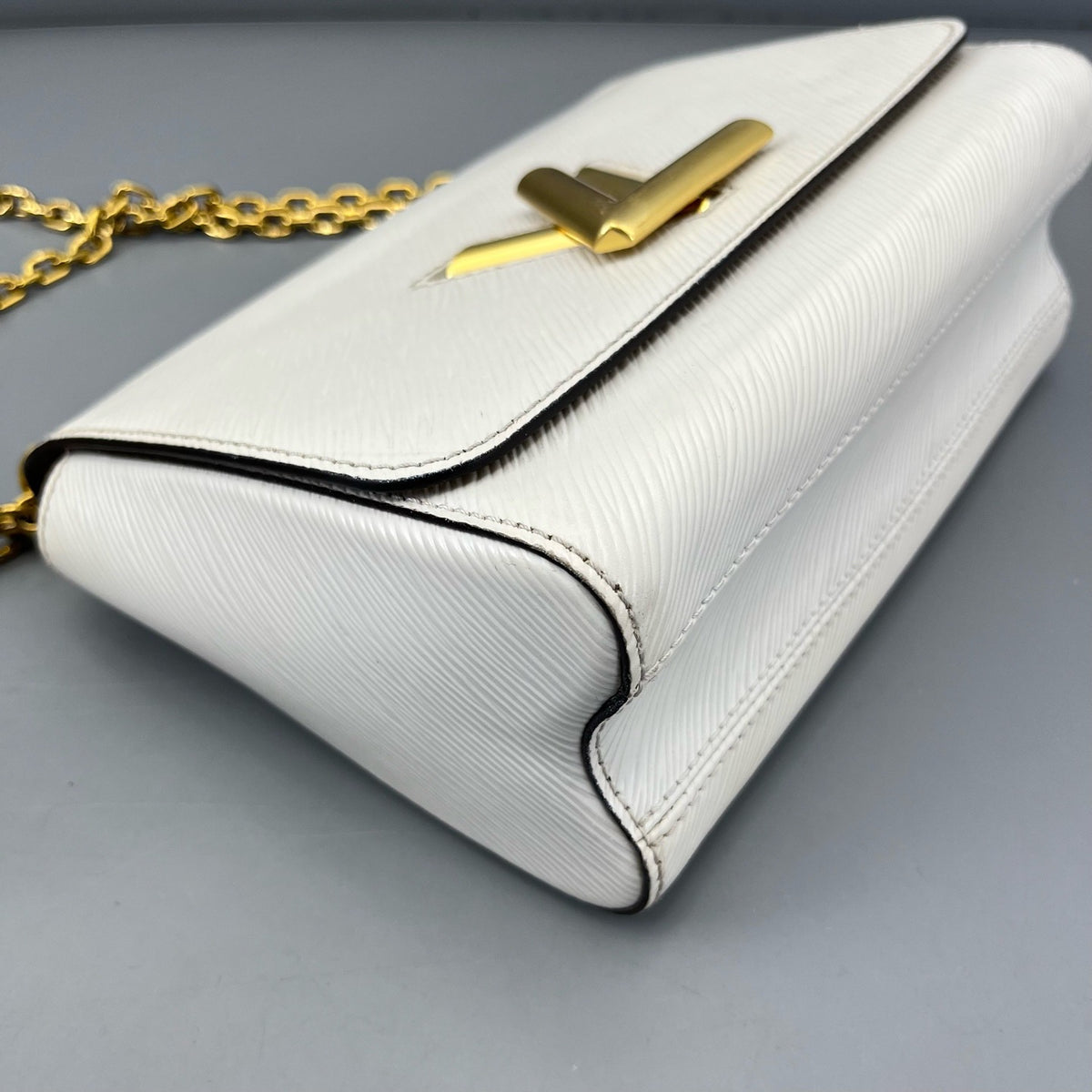 Louis Vuitton - Twist - Leather - White - (medium)