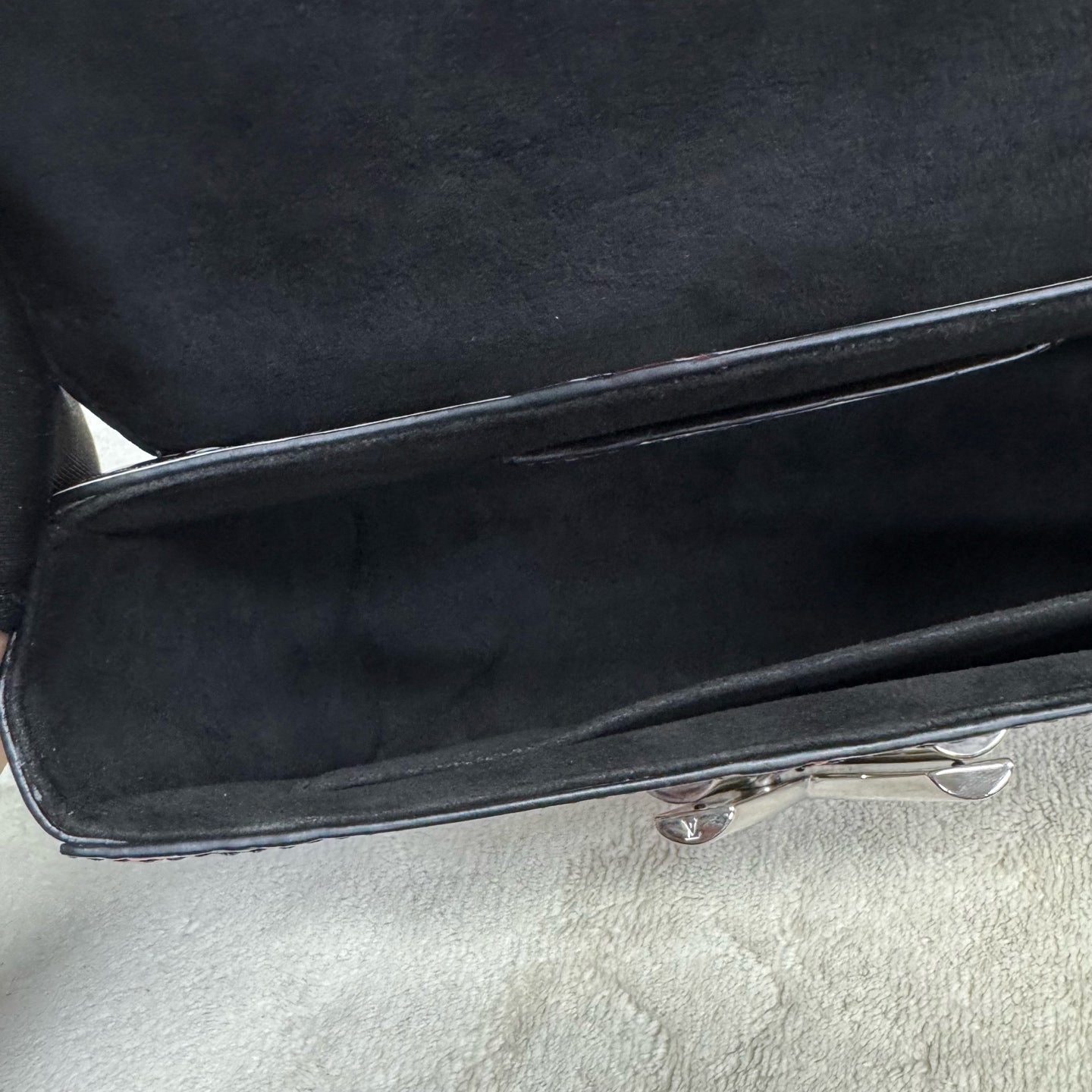 Louis Vuitton - Twist - Leather - White - (medium)