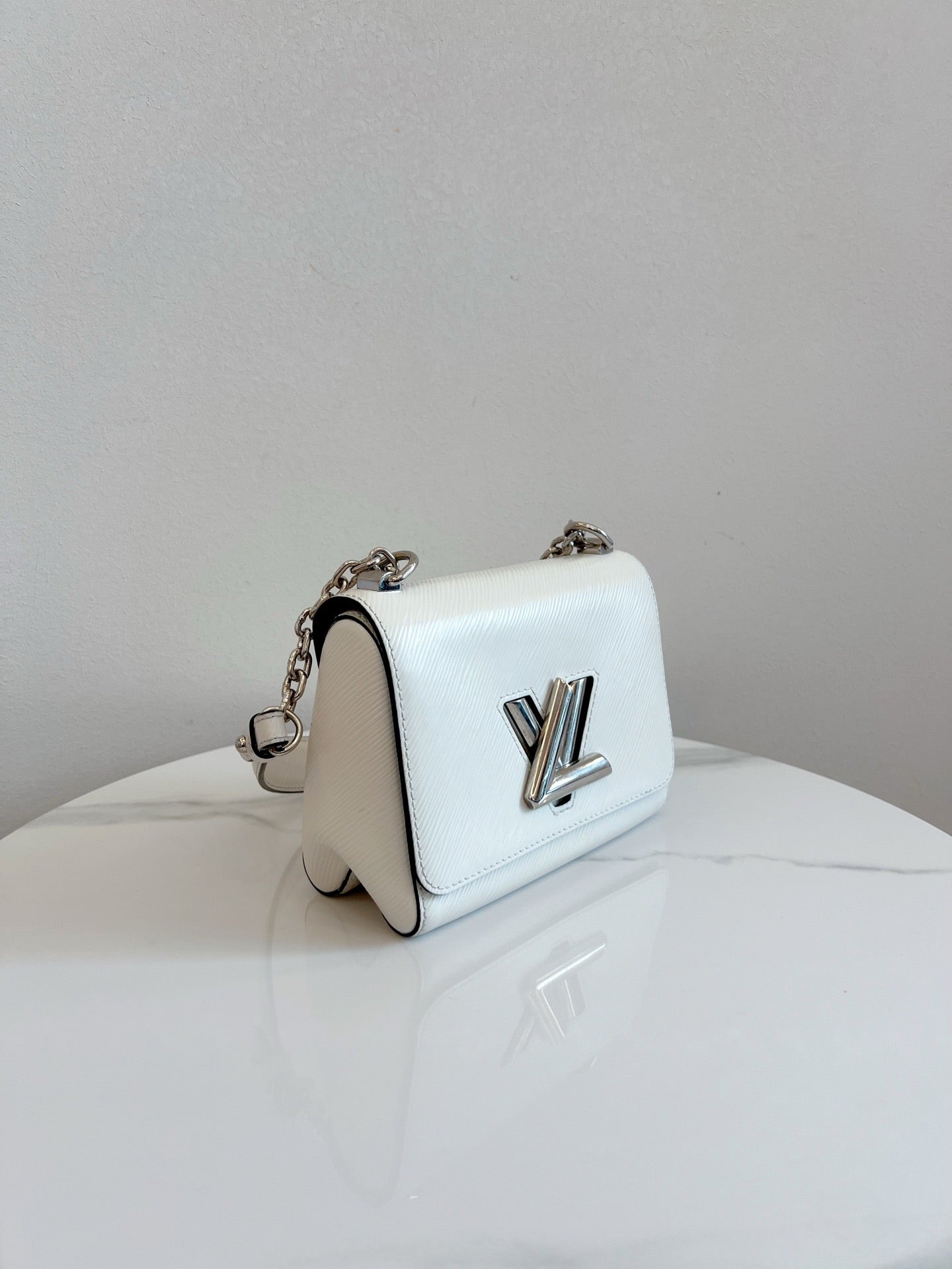 Louis Vuitton - Twist - Leather - White - (mini)