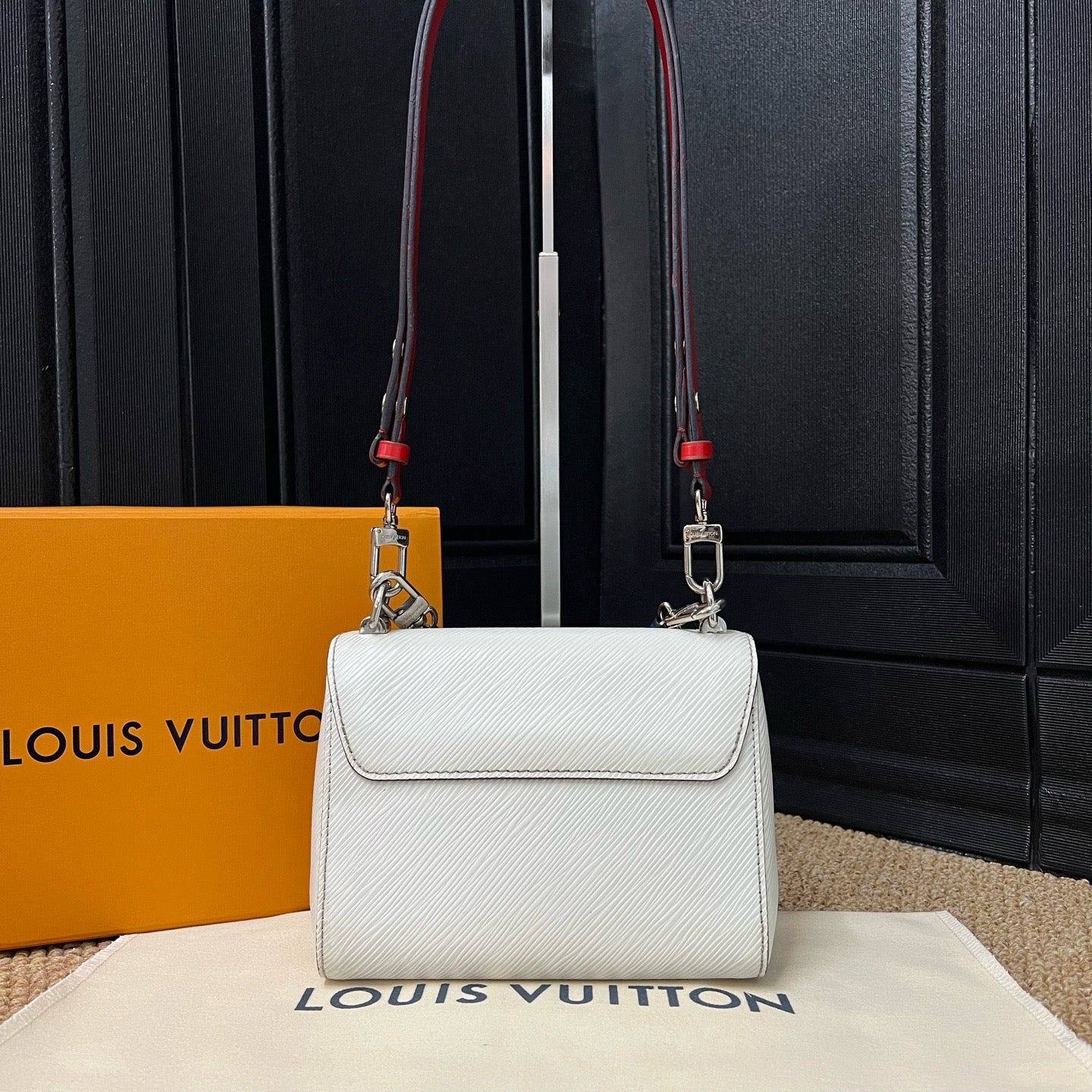 Louis Vuitton - Twist - Leather - White - (small)