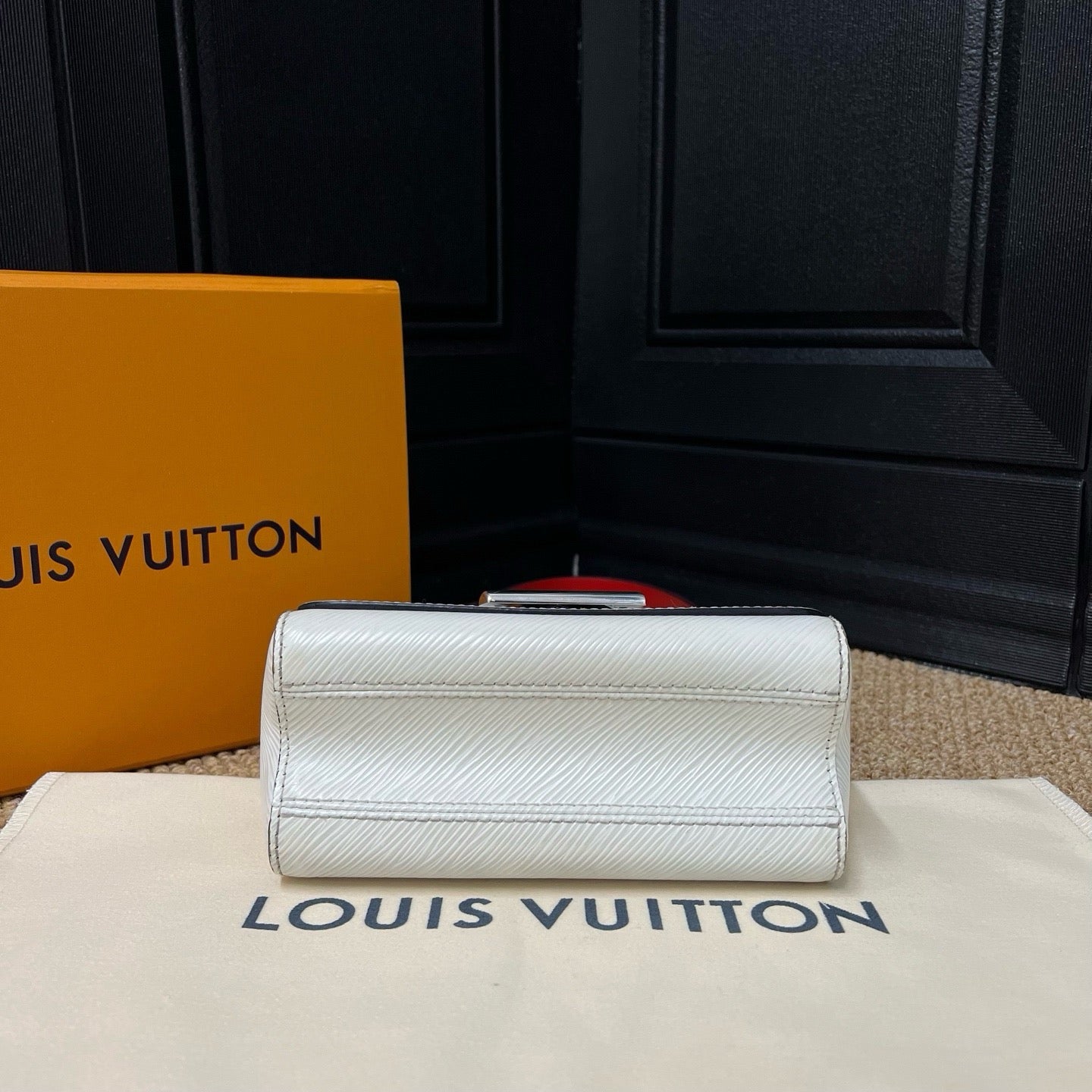 Louis Vuitton - Twist - Leather - White - (small)
