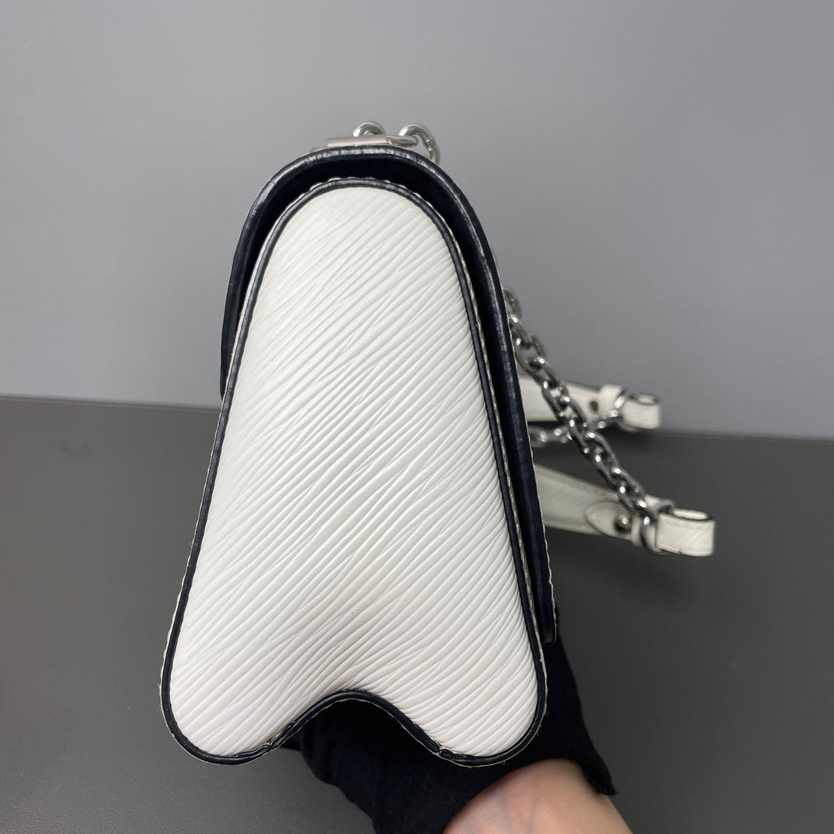Louis Vuitton - Twist - Leather - White - (small)