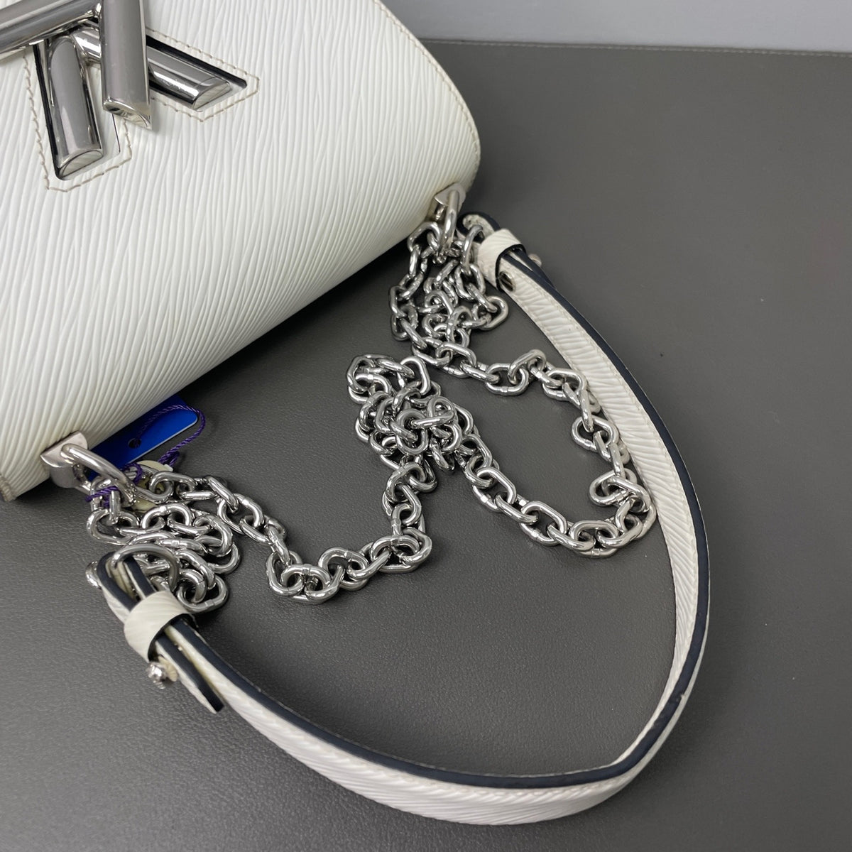 Louis Vuitton - Twist - Leather - White - (small)