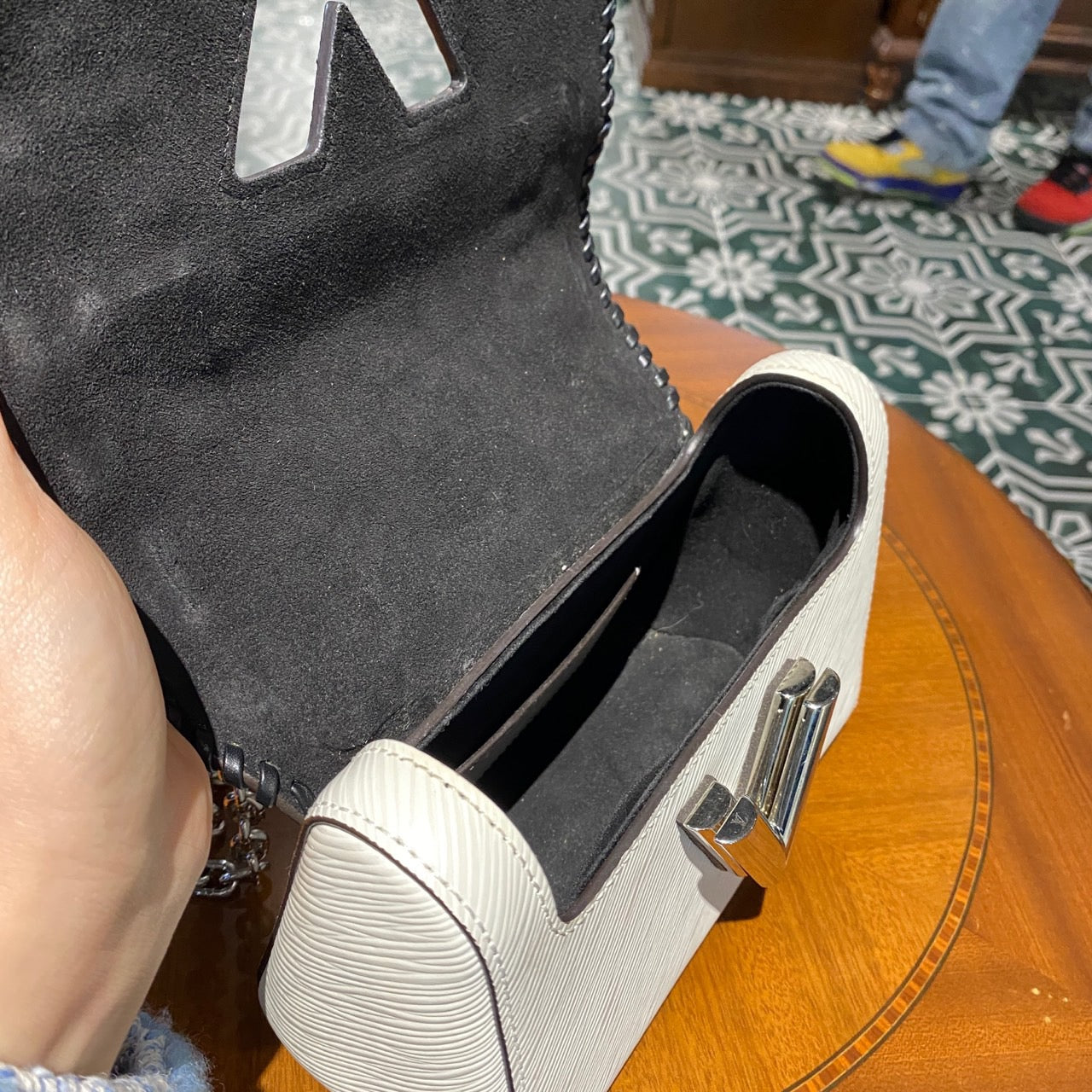 Louis Vuitton - Twist - Leather - White - (small)