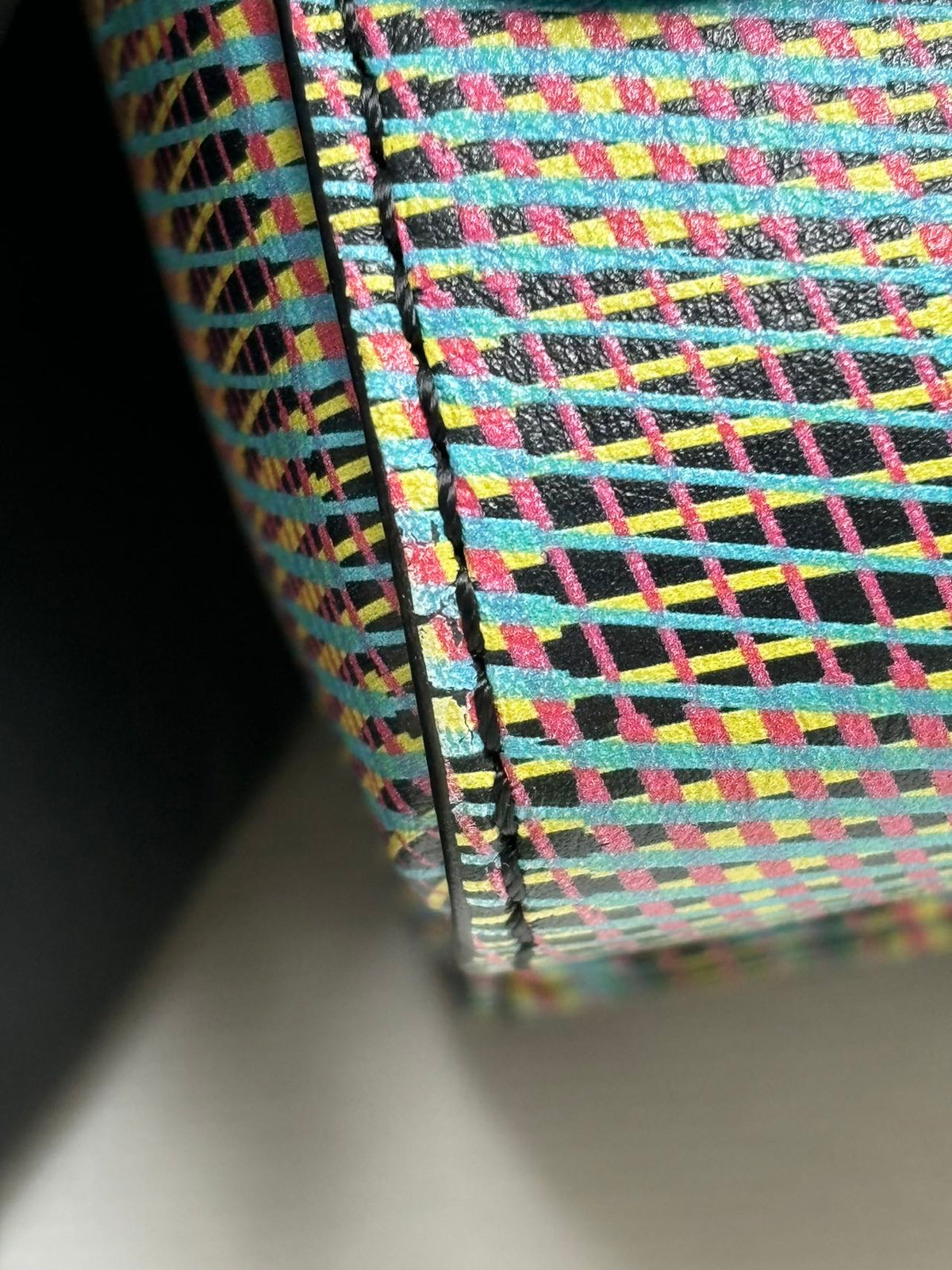 Louis Vuitton - Twist Medium - Cloth - Multicolour - (Medium)