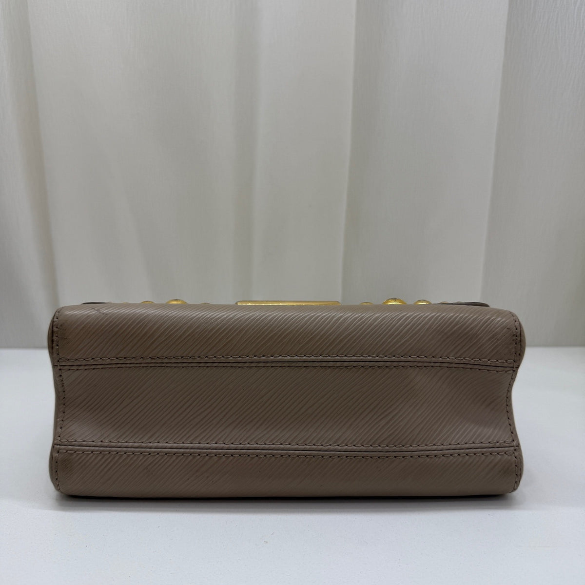Louis Vuitton - Twist Medium - Leather - Beige - (Medium)