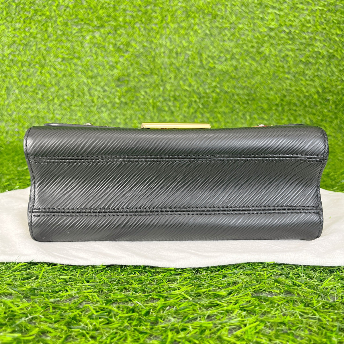 Louis Vuitton - Twist Medium - Leather - Black - (Medium)