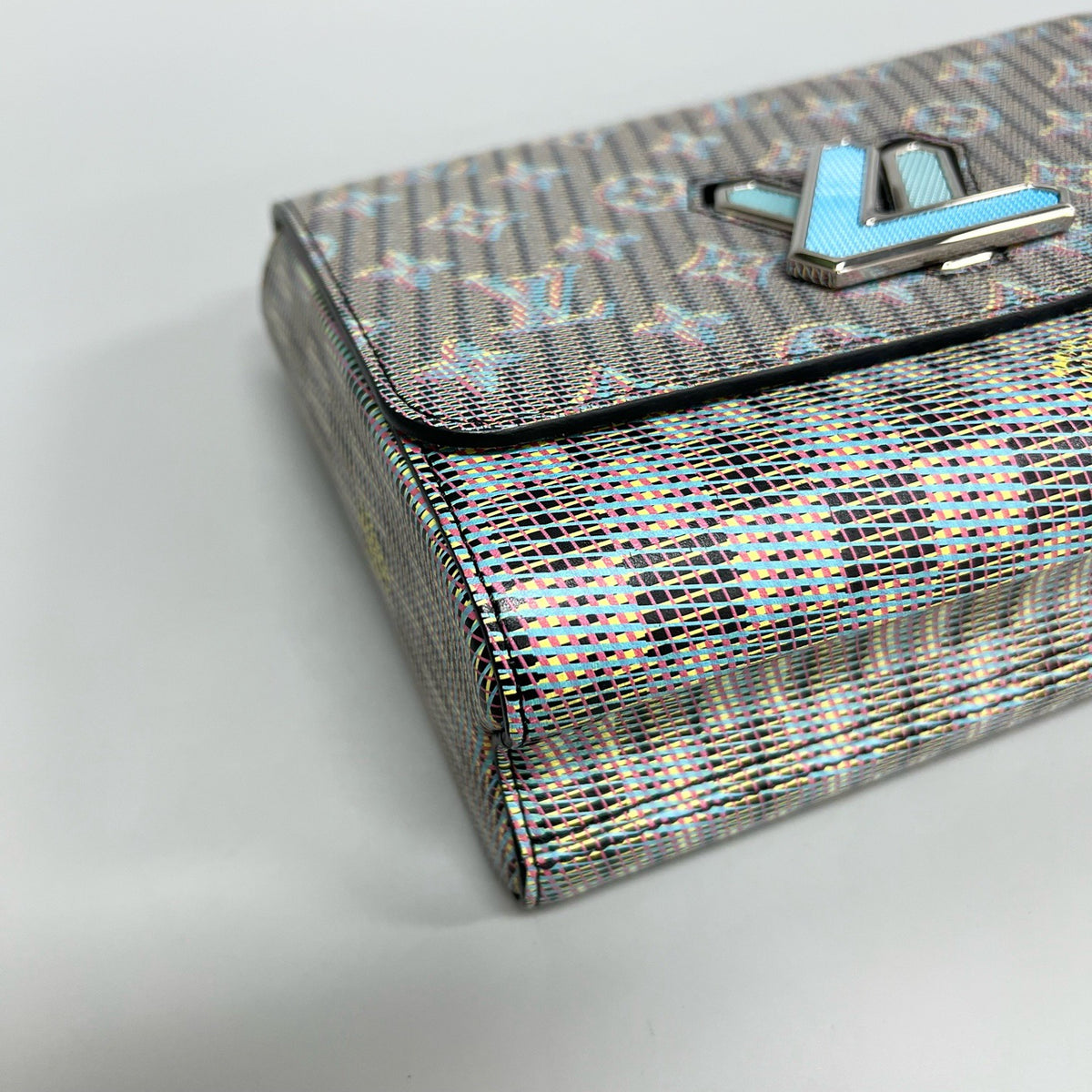 Louis Vuitton - Twist Medium - Leather - Multicolour - (medium)