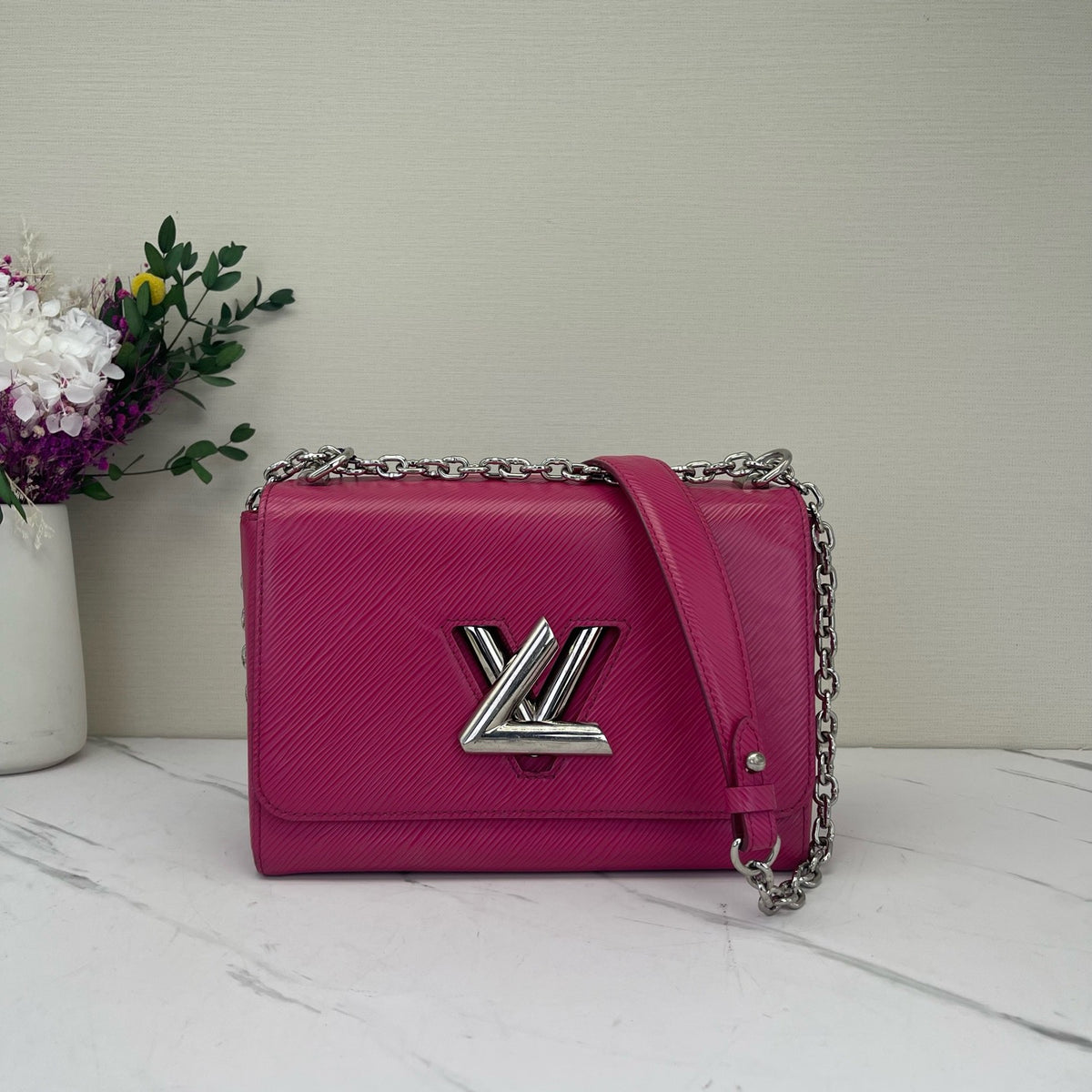 Louis Vuitton - Twist Medium - Leather - Pink - (medium)