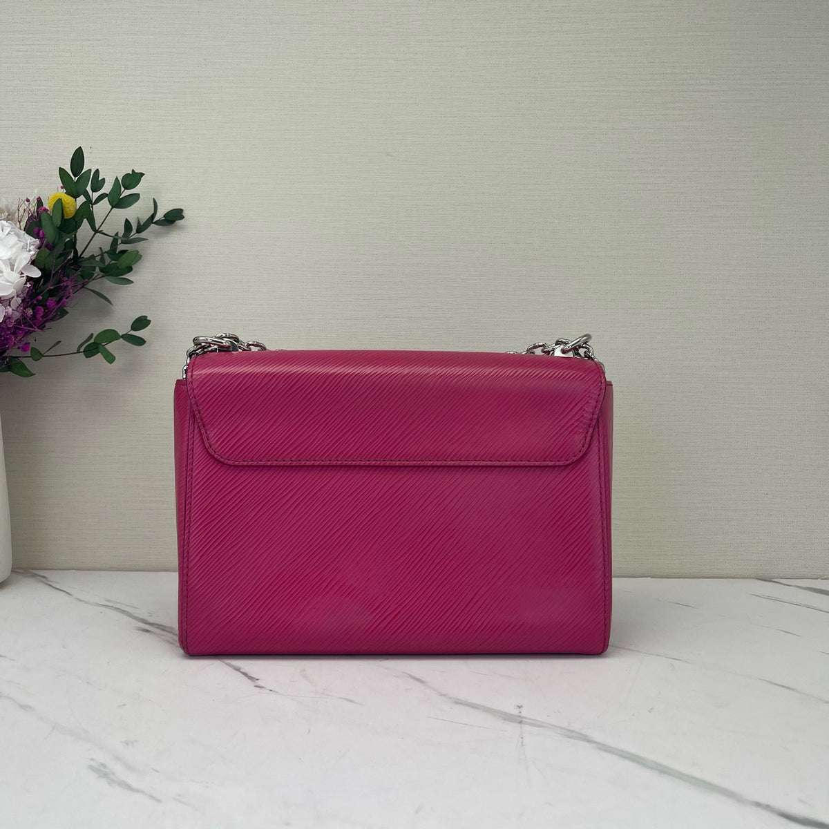 Louis Vuitton - Twist Medium - Leather - Pink - (medium)