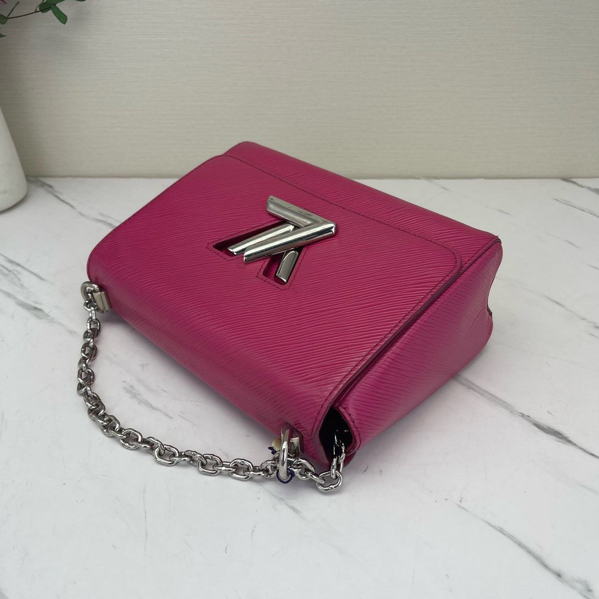 Louis Vuitton - Twist Medium - Leather - Pink - (medium)