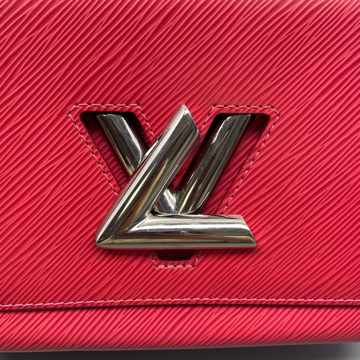 Louis Vuitton - Twist MM - Epi leather - Red - (medium)