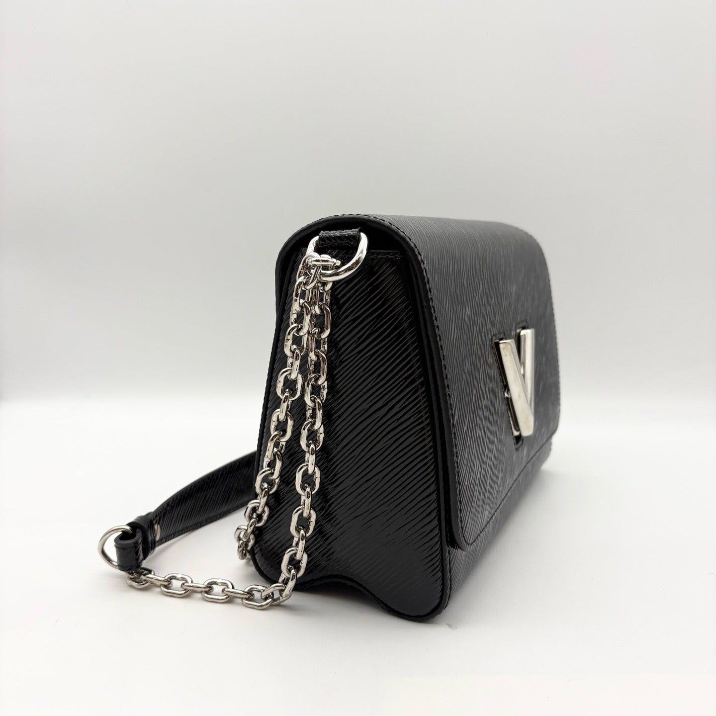 Louis Vuitton - Twist - Patent leather - Black - (medium)