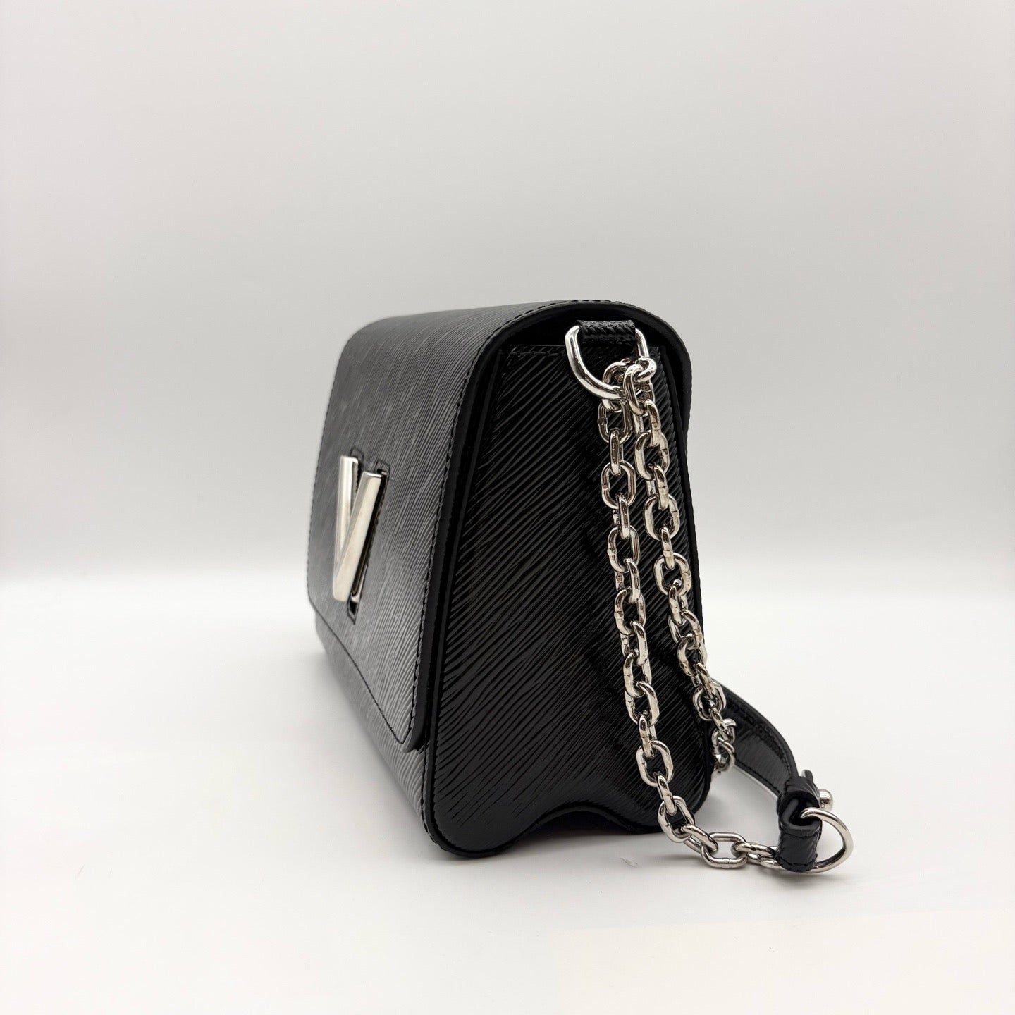 Louis Vuitton - Twist - Patent leather - Black - (medium)