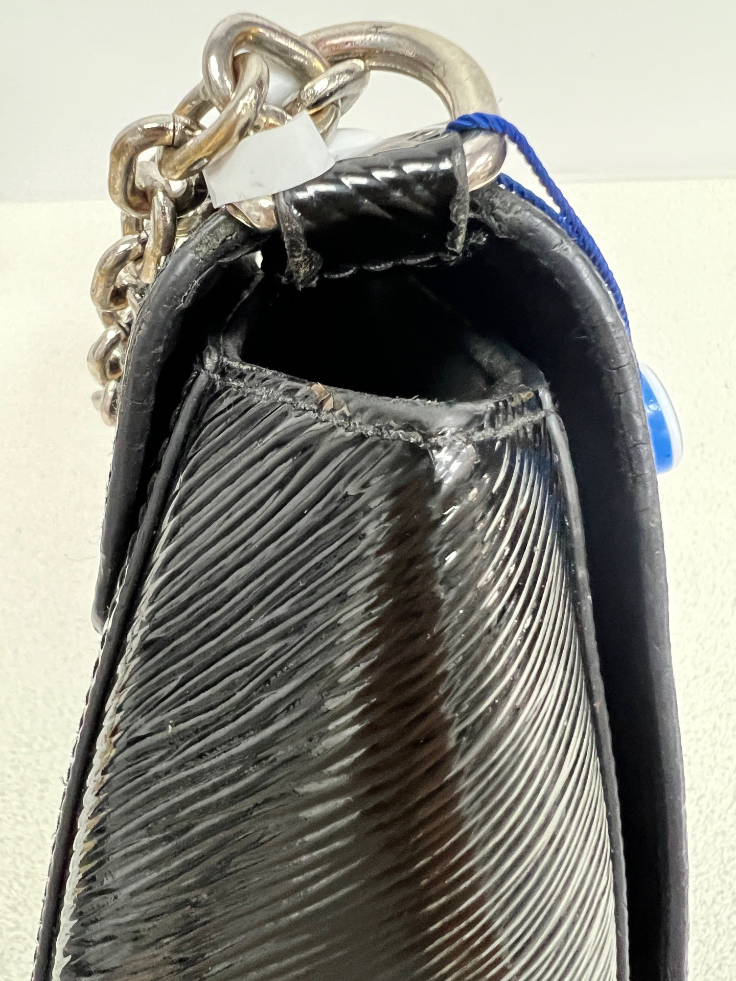 Louis Vuitton - Twist - Patent leather - Black - (mini)