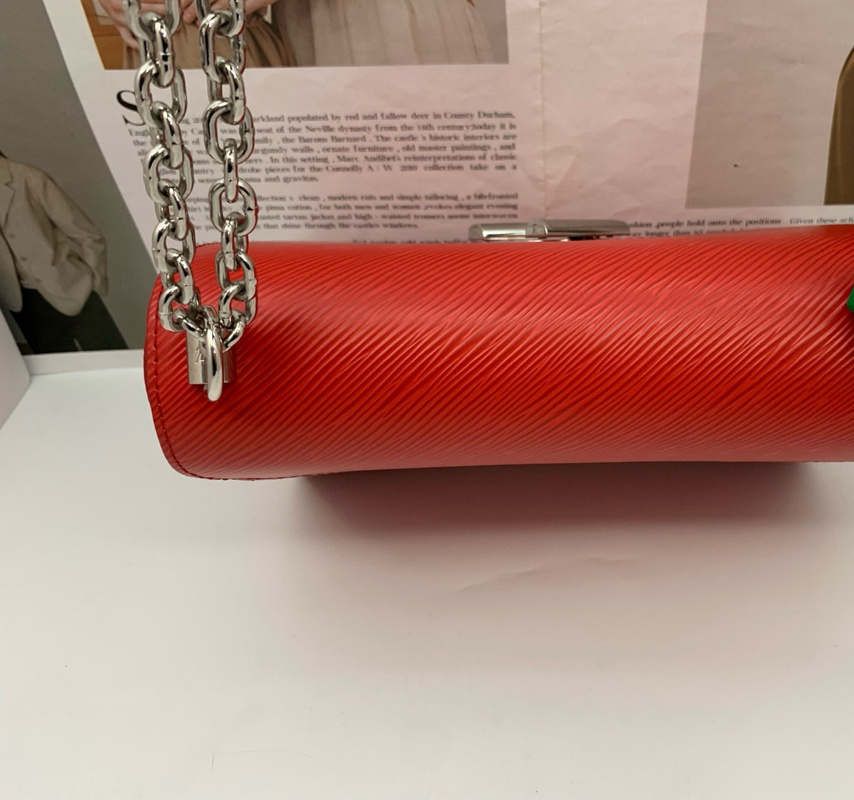 Louis Vuitton - Twist PM - Leather - Red - (Small)