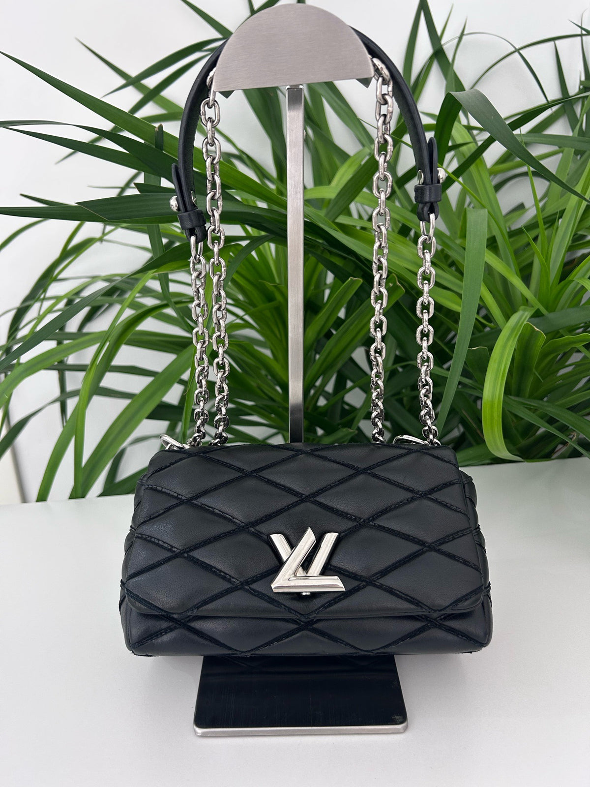 Louis Vuitton - Twist Small - Leather - Black - (small)