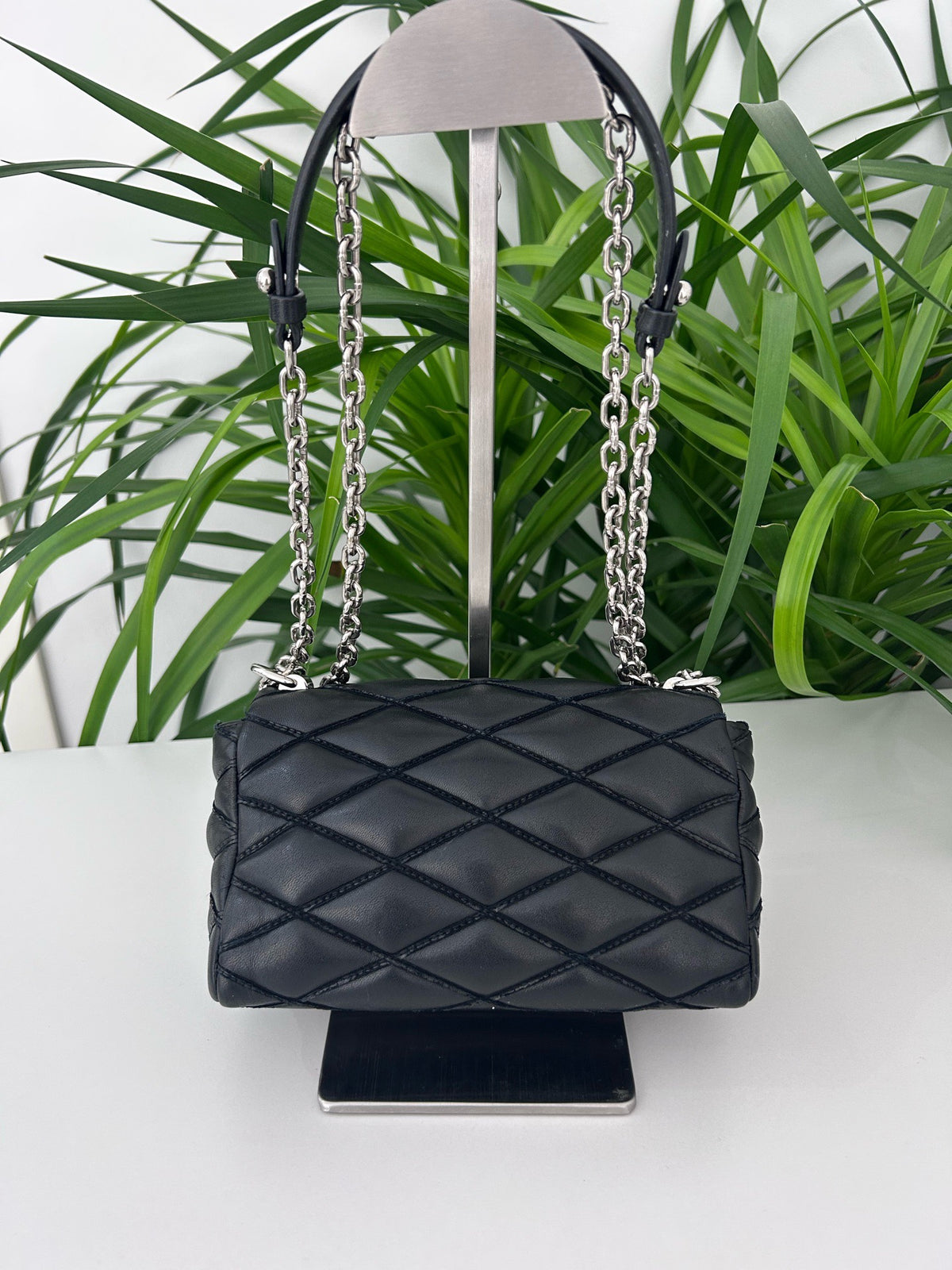 Louis Vuitton - Twist Small - Leather - Black - (small)