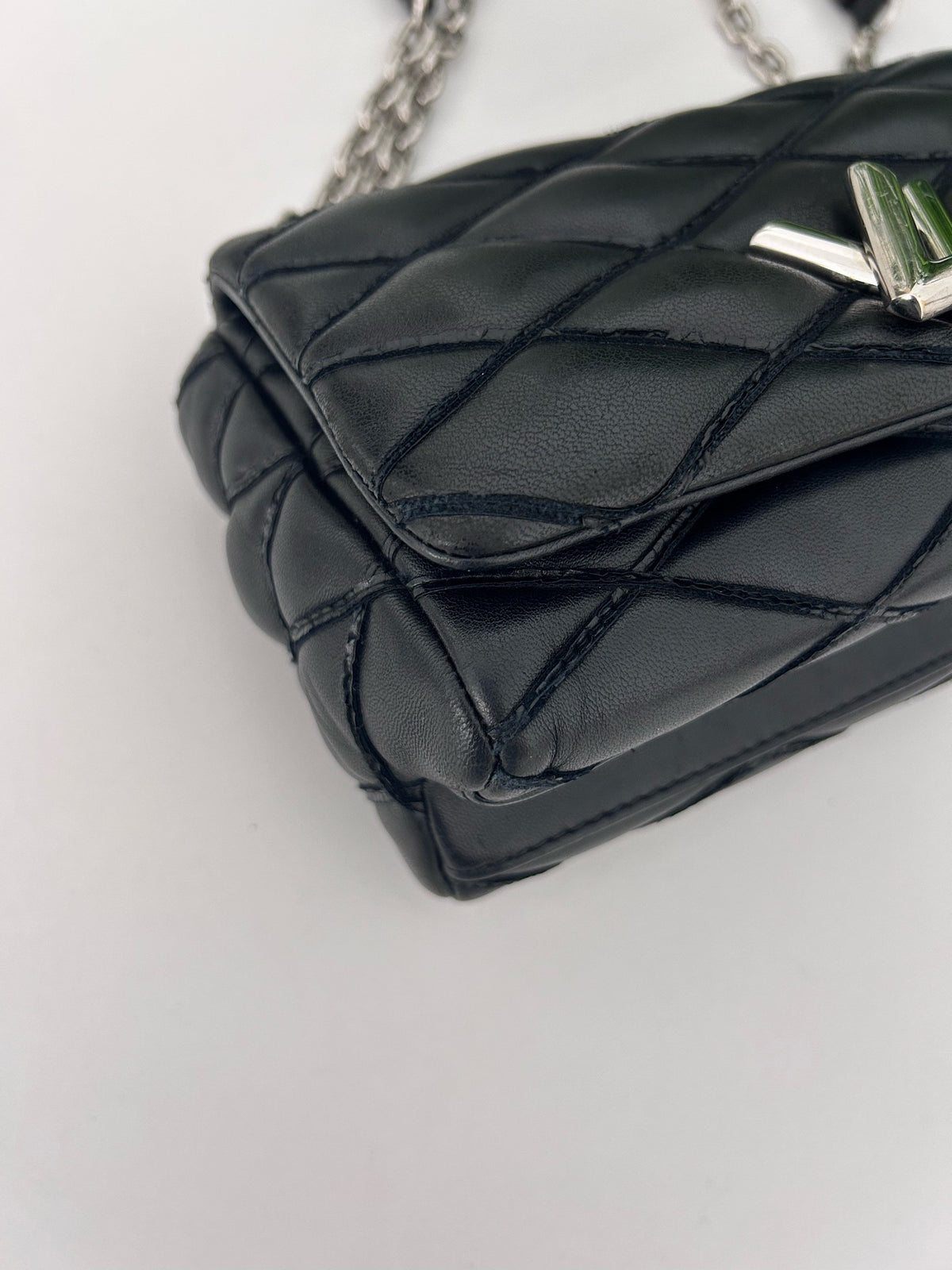 Louis Vuitton - Twist Small - Leather - Black - (small)