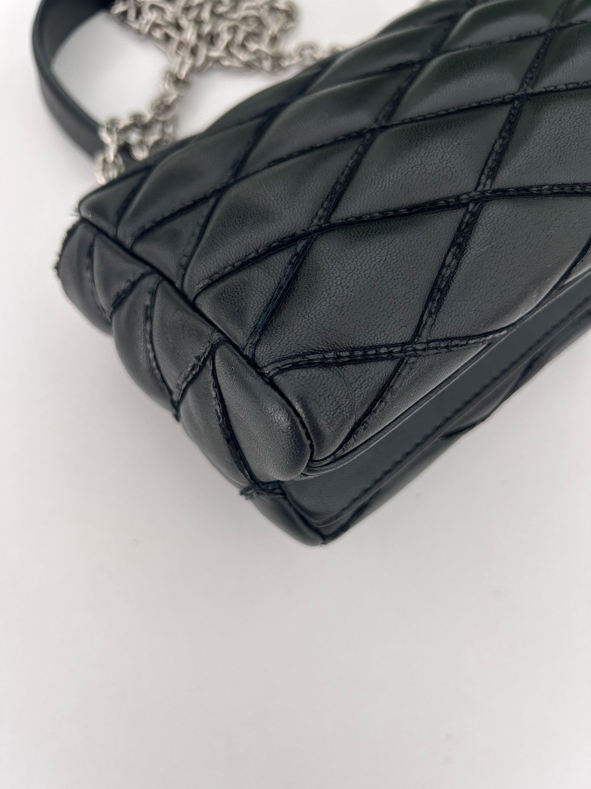 Louis Vuitton - Twist Small - Leather - Black - (small)