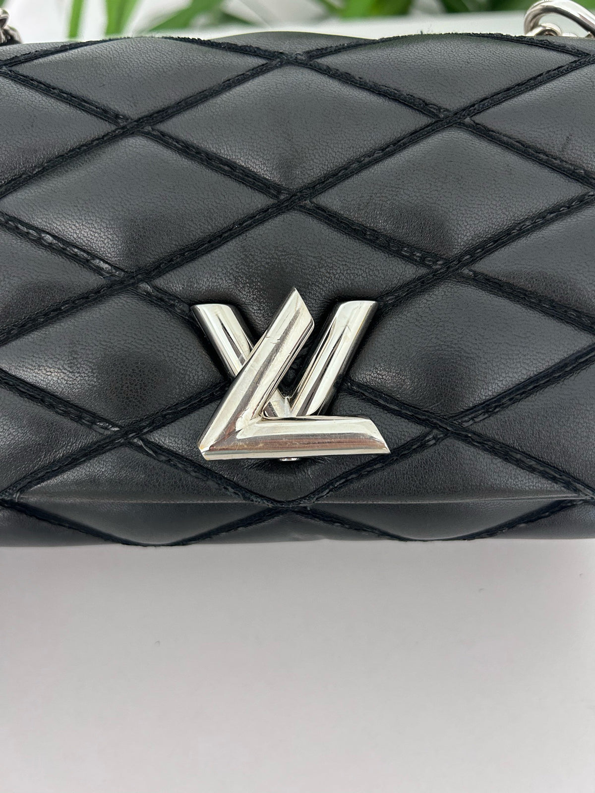 Louis Vuitton - Twist Small - Leather - Black - (small)