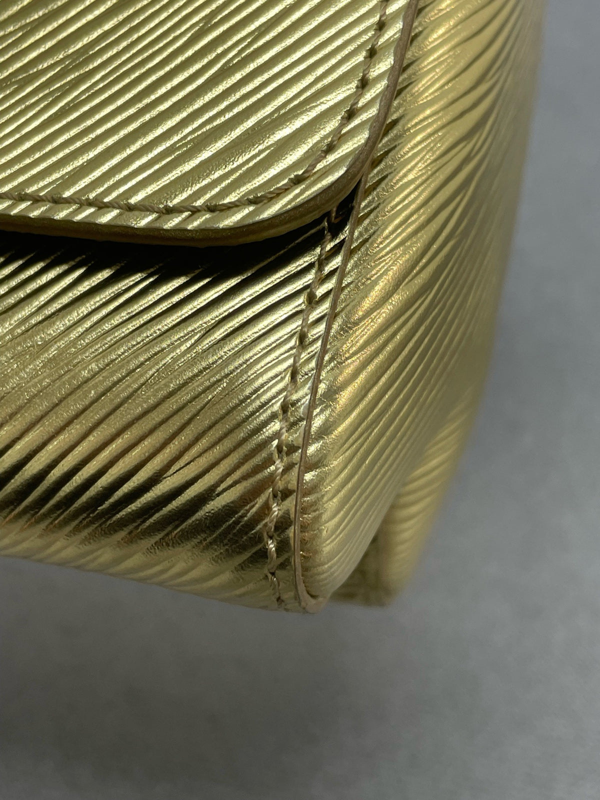 Louis Vuitton - Twist Small - Leather - Green - (Small)
