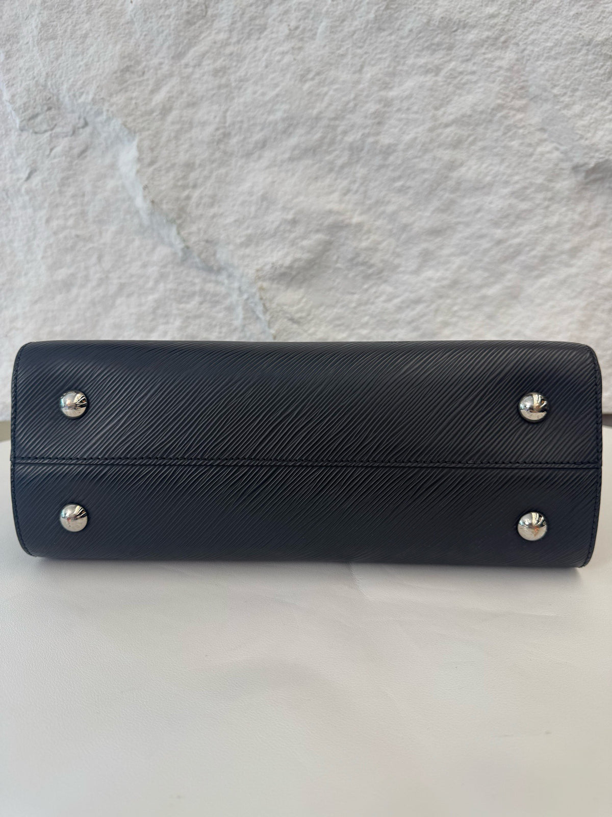 Louis Vuitton - Twist Tote - Leather - Black - (medium)