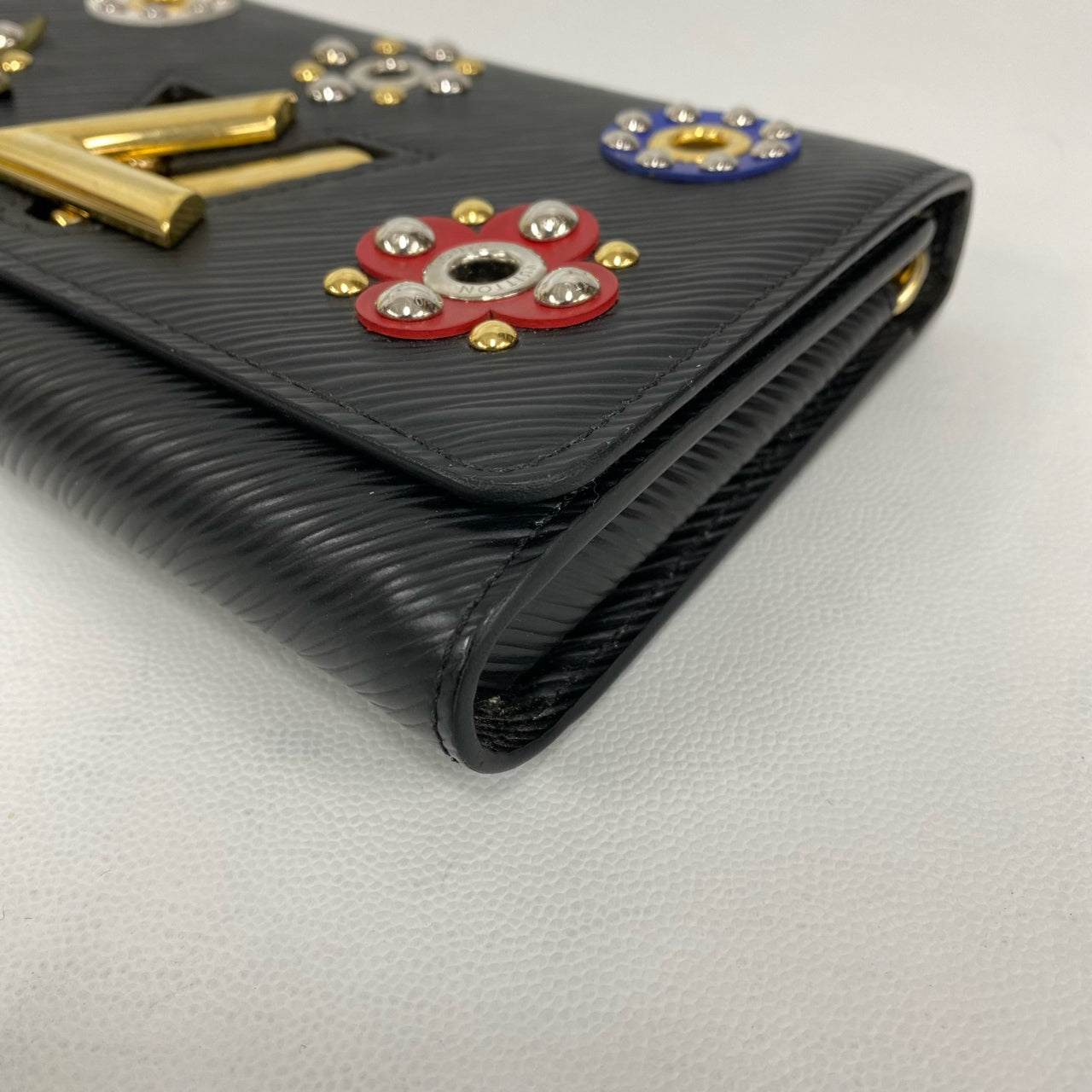 Louis Vuitton - Twist Wallet on Chain - Epi leather - Black with multicolour studs - (mini)